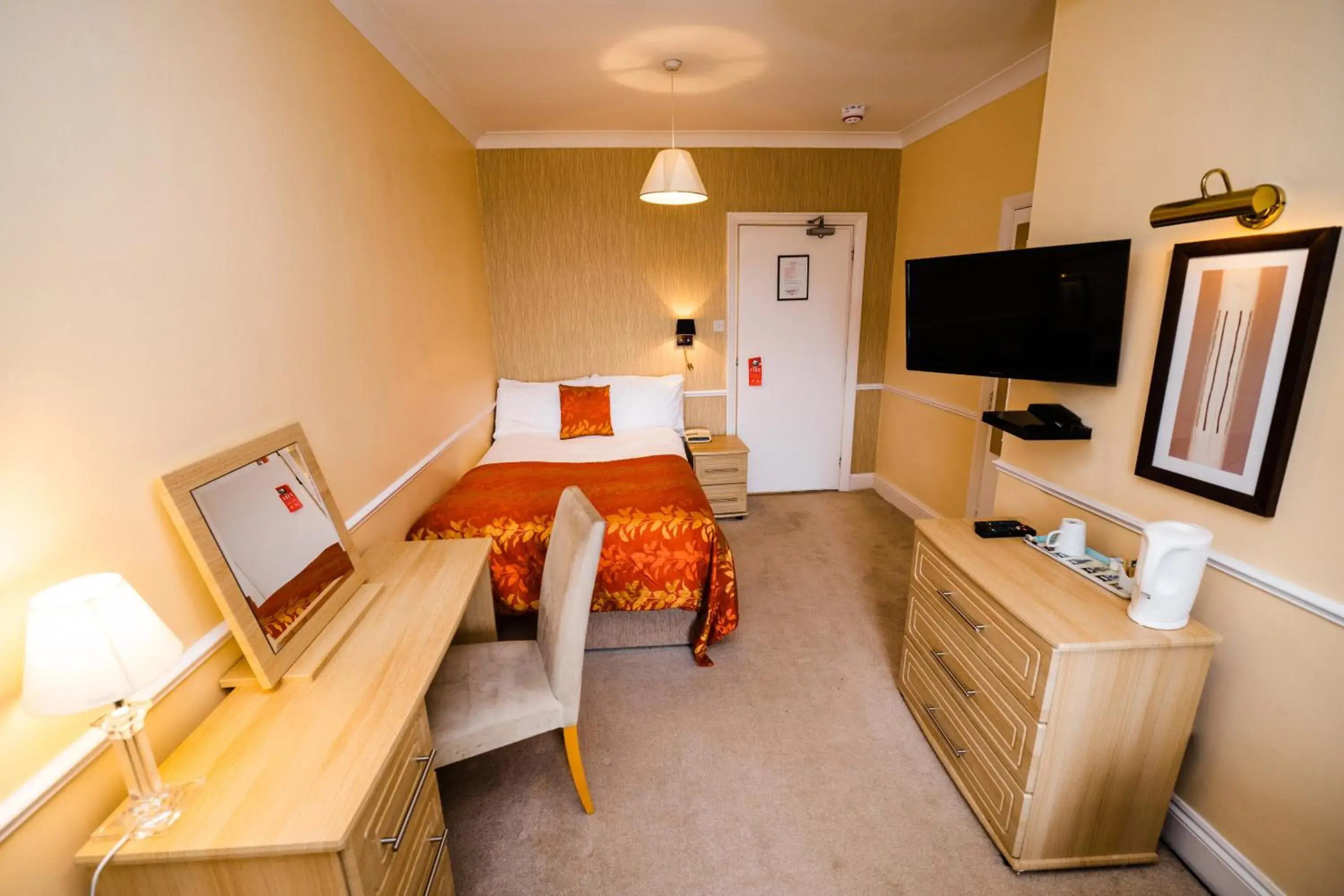 Single Room in Raven Hall Hotel Single Room in Raven Hall Hotel