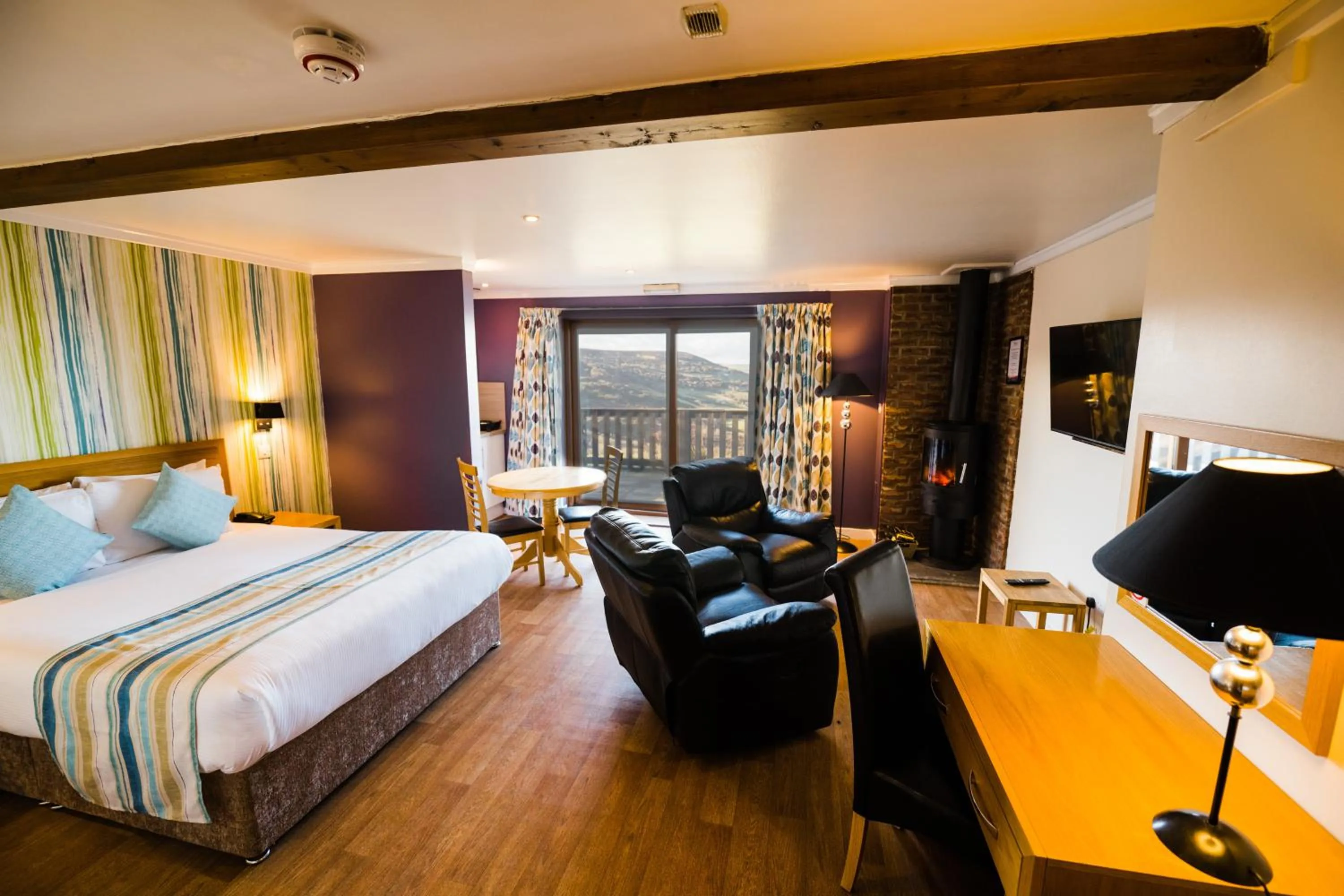 Bed in Raven Hall Hotel