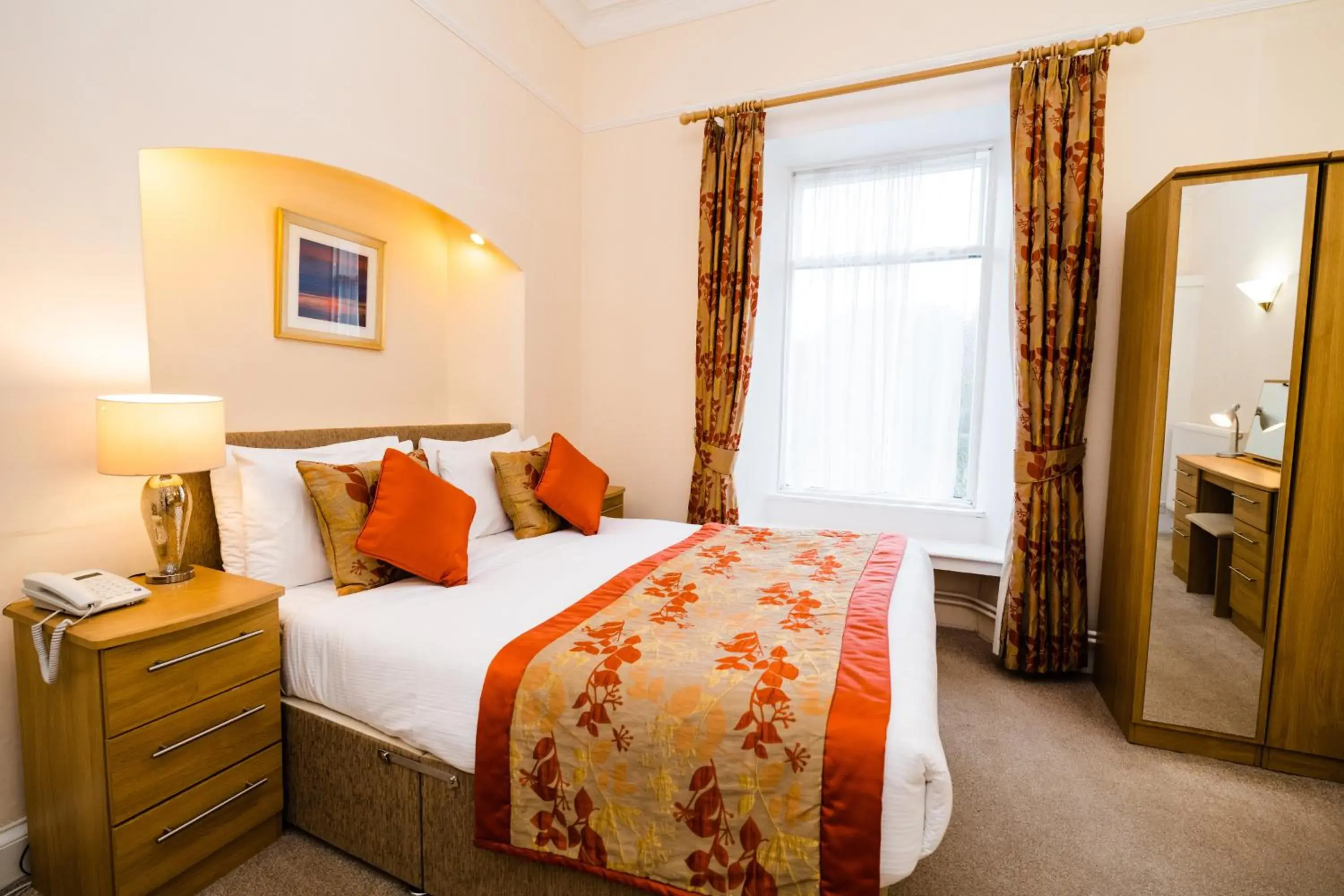 Double Room with Sea View in Raven Hall Hotel Double Room with Sea View in Raven Hall Hotel