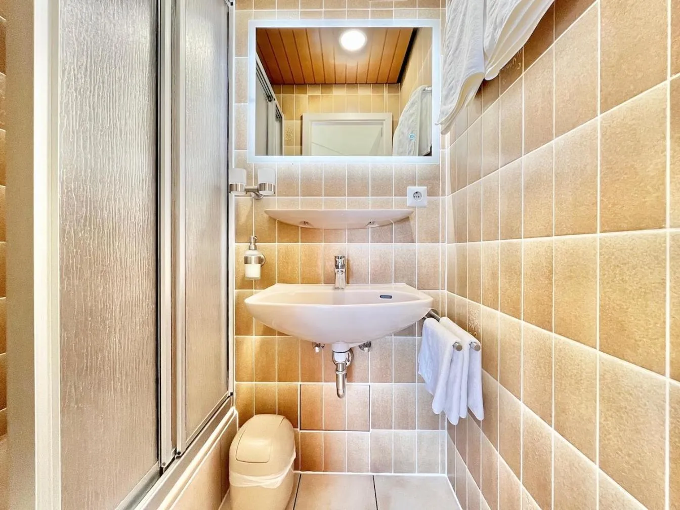 Shower in Hotel-Heilsberg