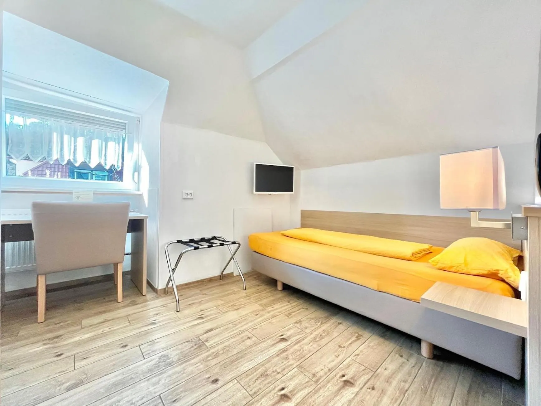 Bed in Hotel-Heilsberg