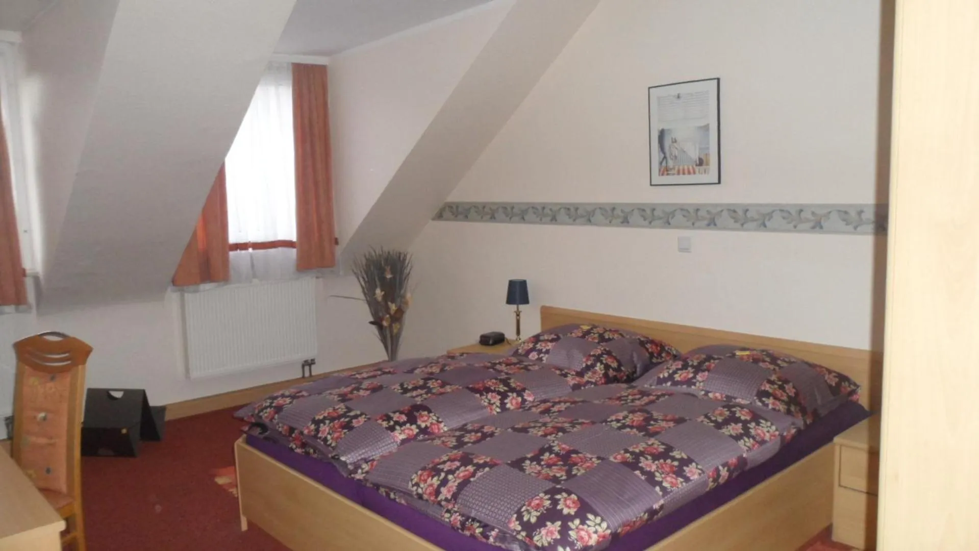 Photo of the whole room, Bed in Hotel Eigelstein