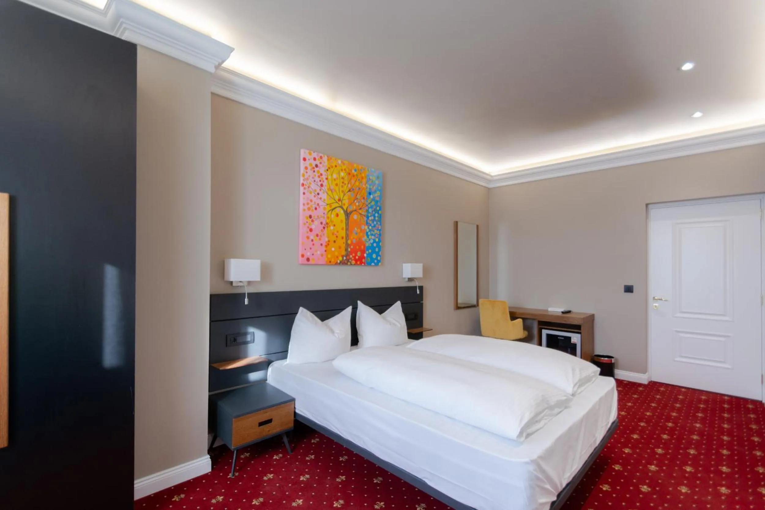 Bed in 2H Horizon Hotel