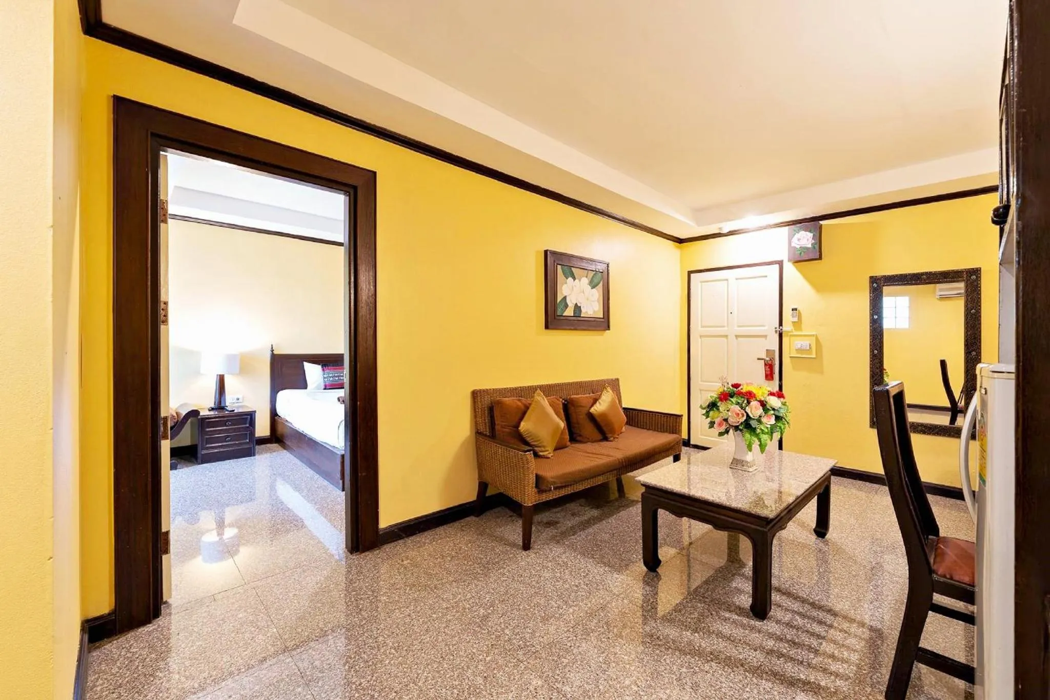 Seating area in Royal Peninsula Hotel Chiangmai