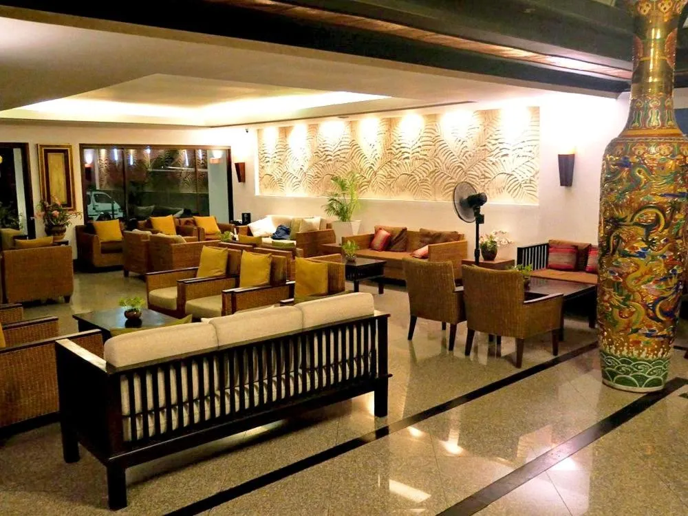 Lobby or reception in Royal Peninsula Hotel Chiangmai