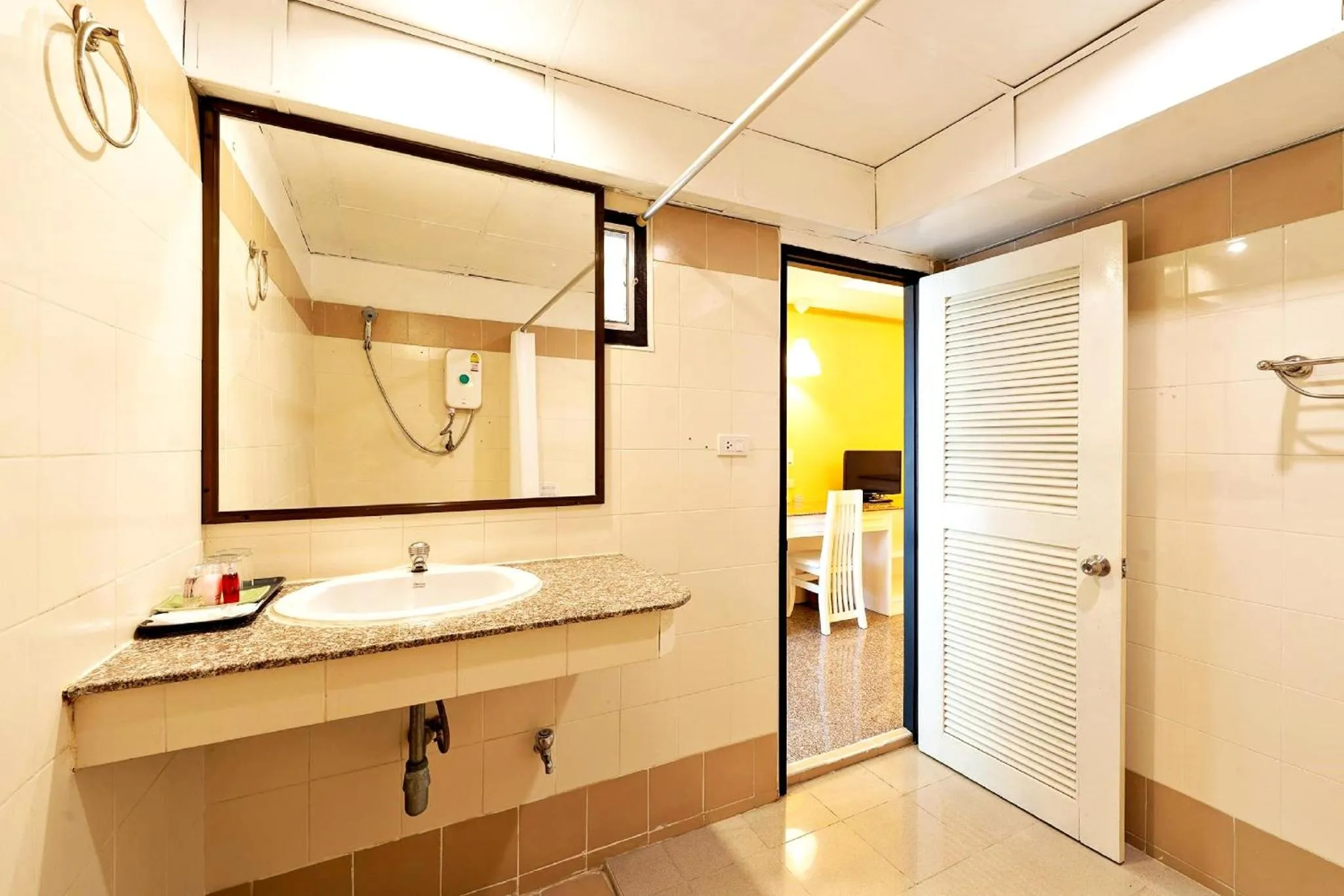 Bathroom in Royal Peninsula Hotel Chiangmai