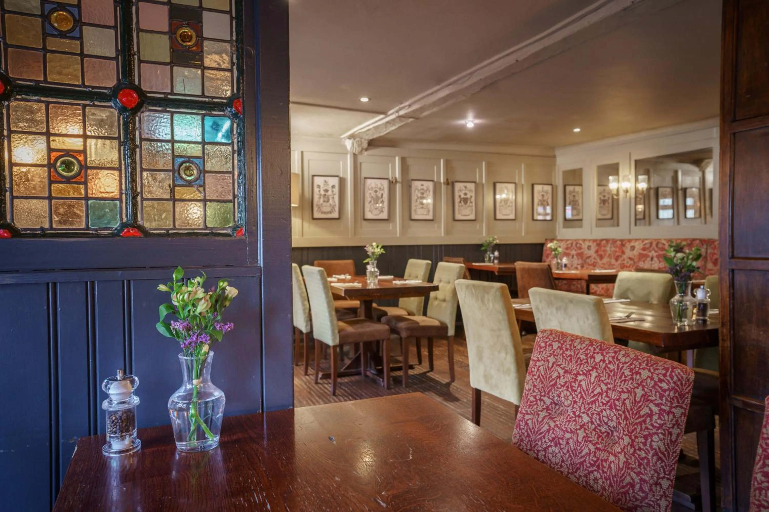 Restaurant/places to eat in Chapter House