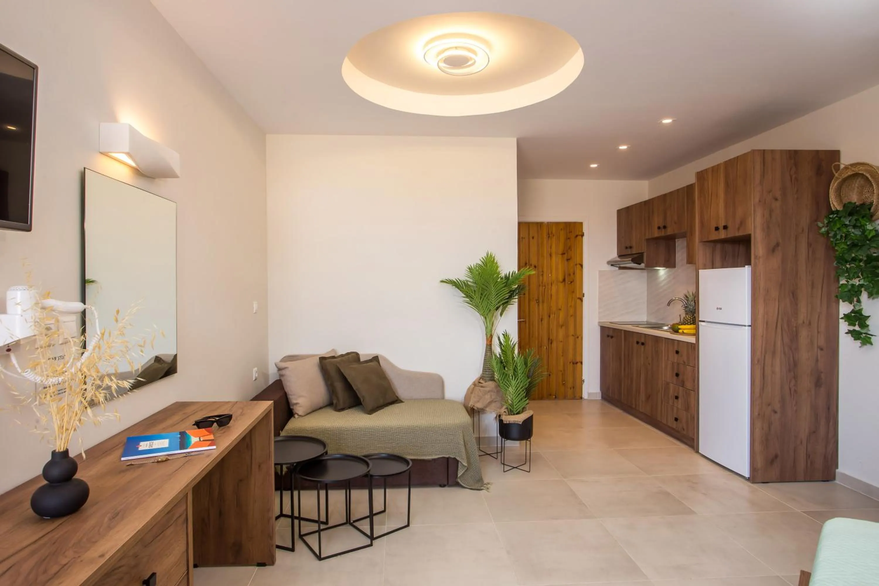 TV and multimedia in Casa Lyristis