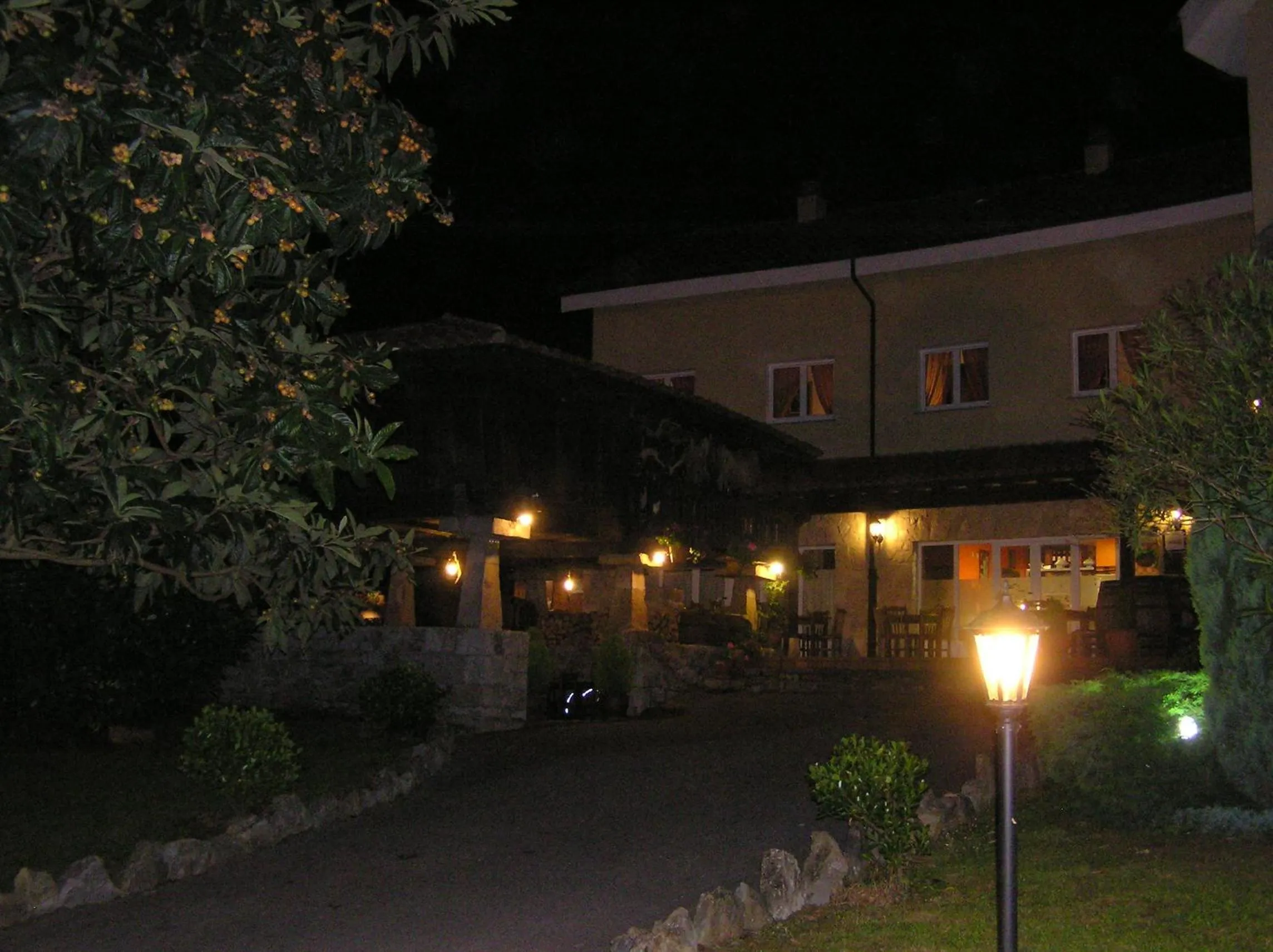 Property building in Hotel Entreviñes