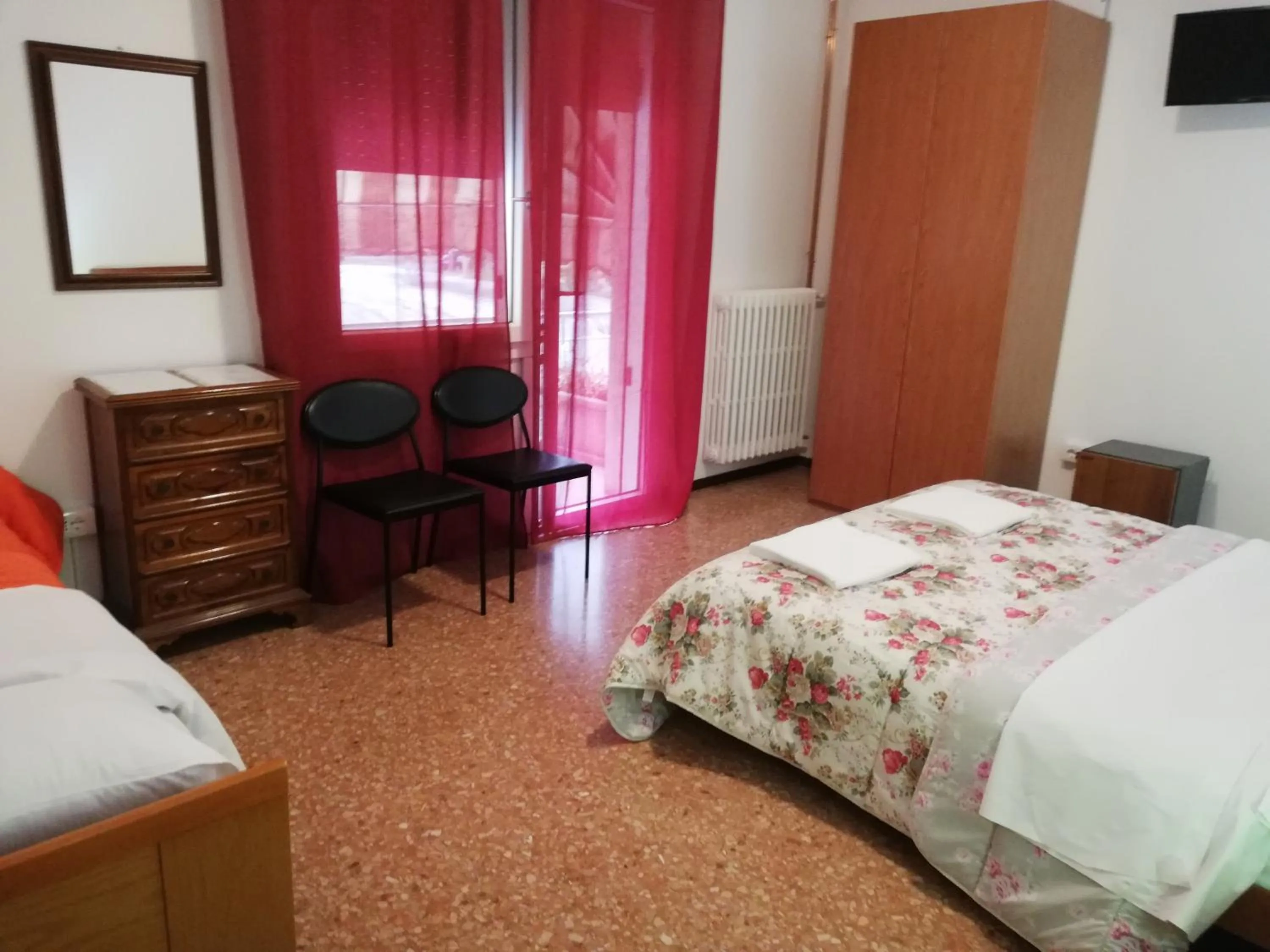 City view, Bed in Venice Best Vacation