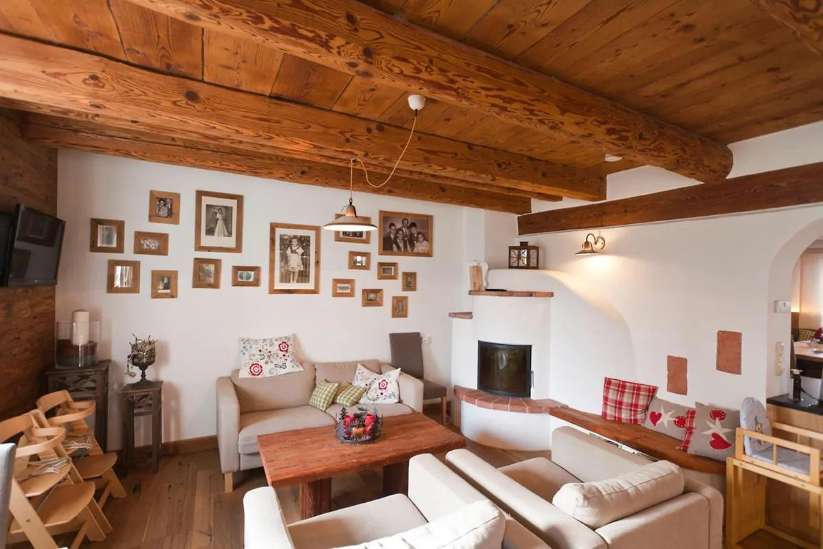 Lounge or bar in Ölerhof