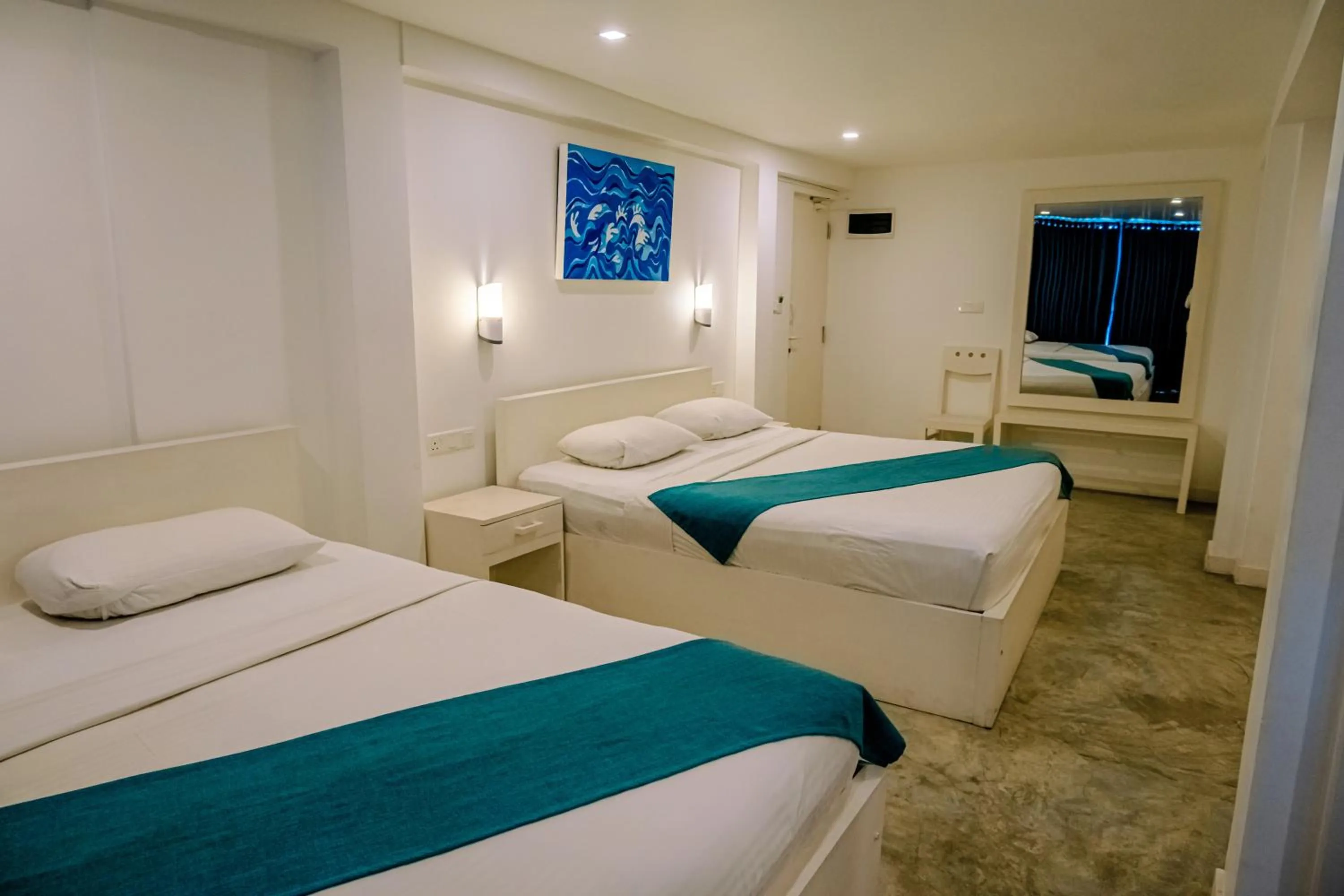 Bed in Somerset Mirissa Beach