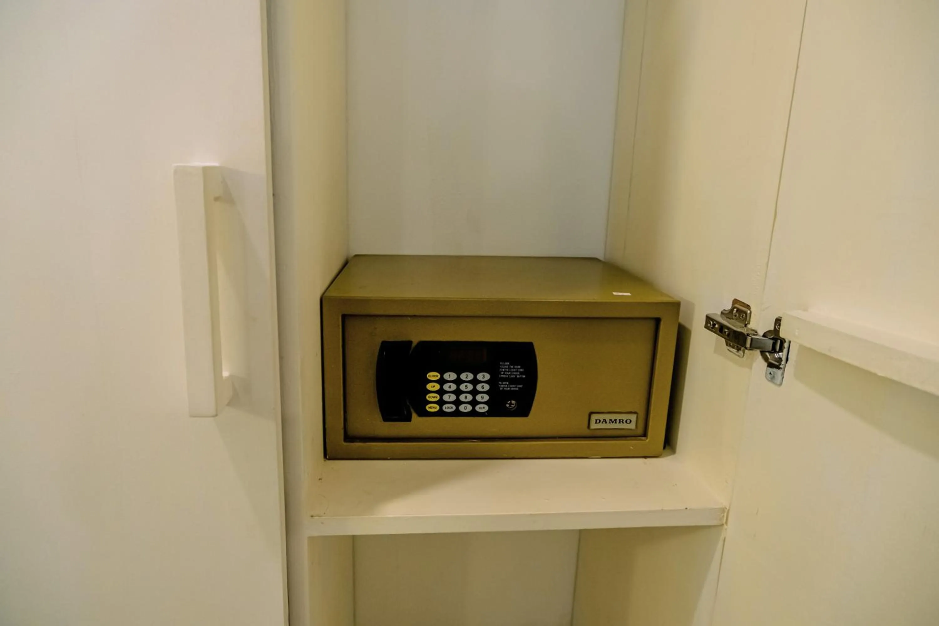 Somerset Mirissa Beach