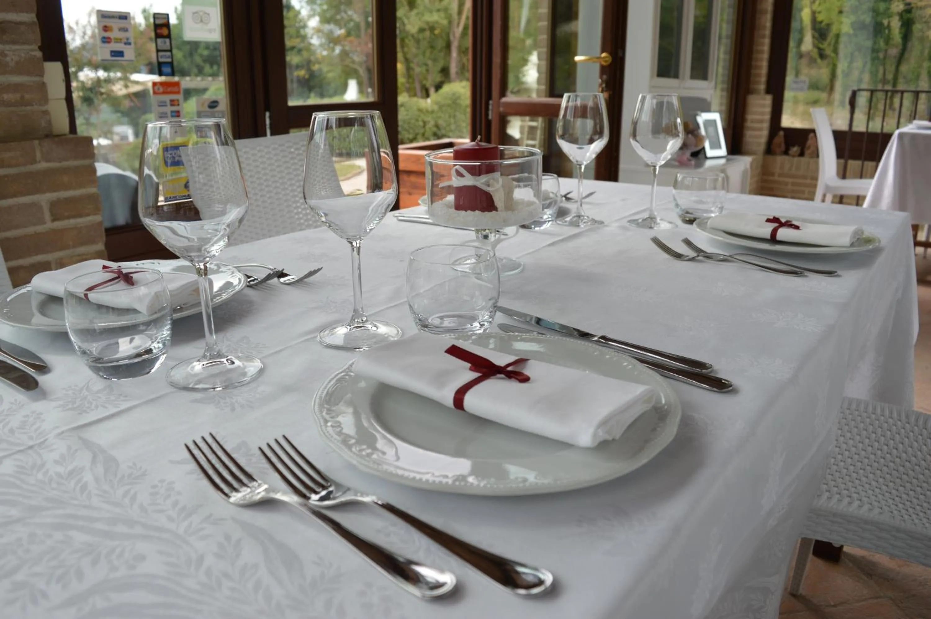 Restaurant/places to eat in Re Artù Assisi Country Lifestyle