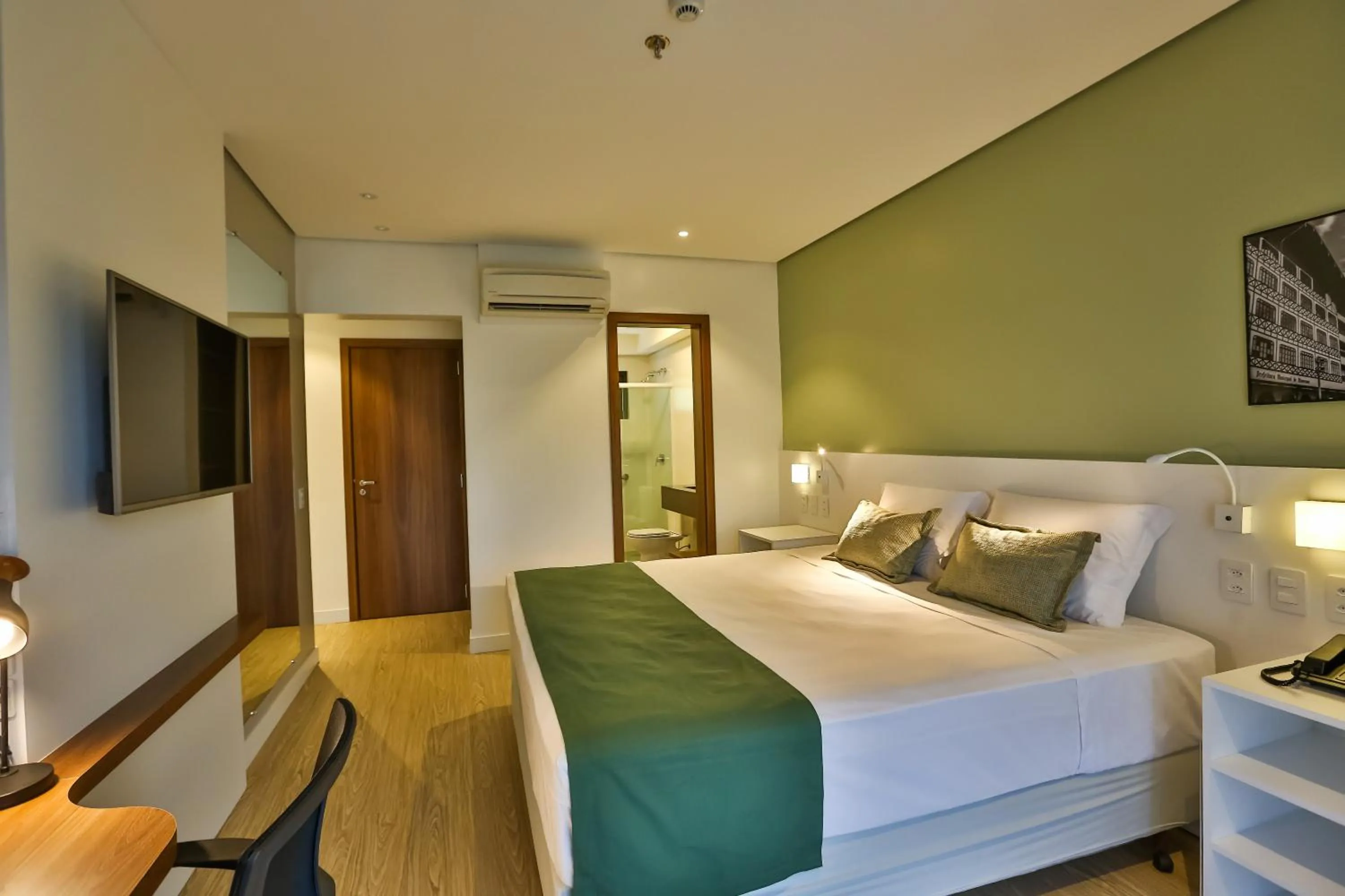 Bed in Quality Hotel Blumenau