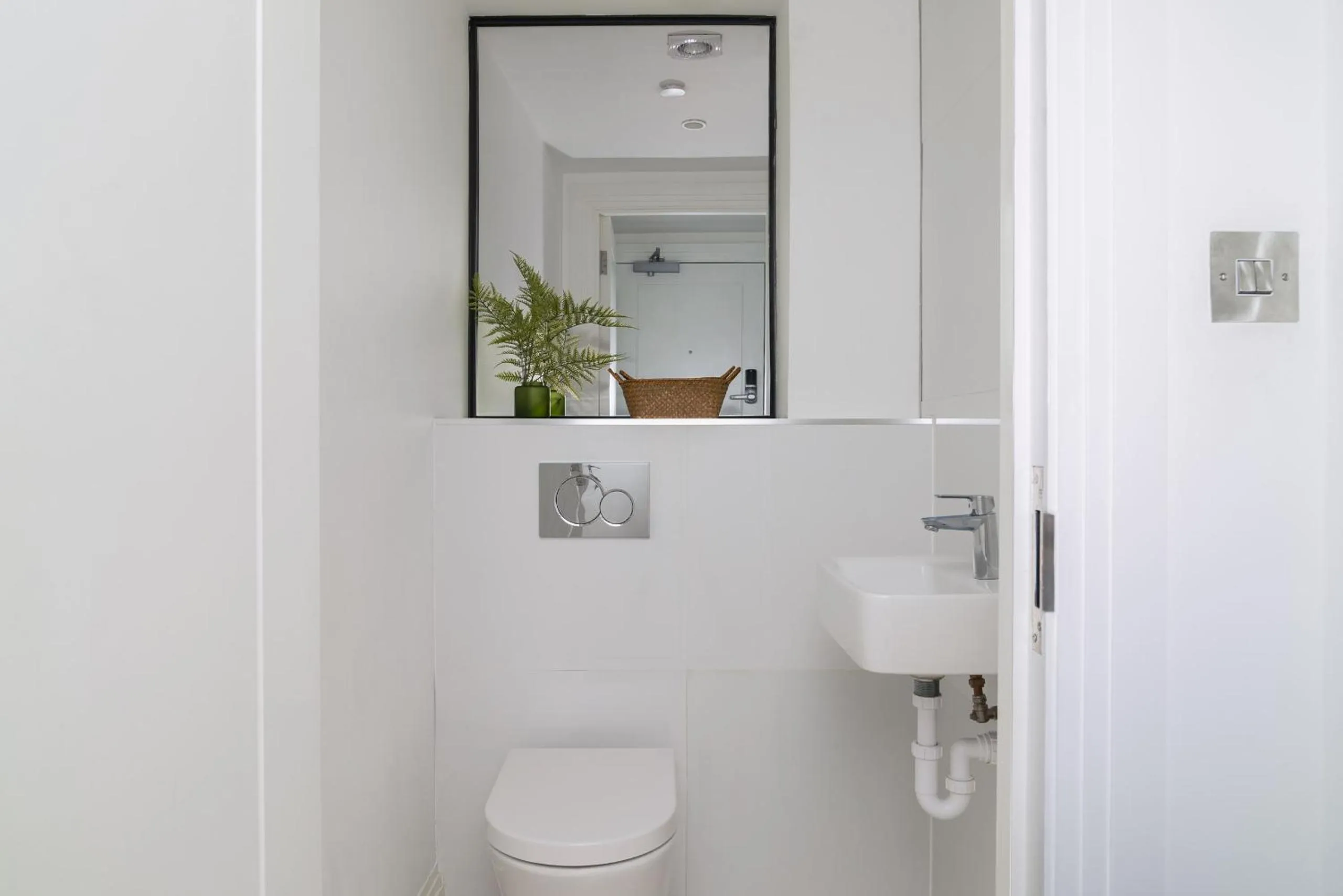 Bathroom in Oxford Circus Apartments by Calton Living