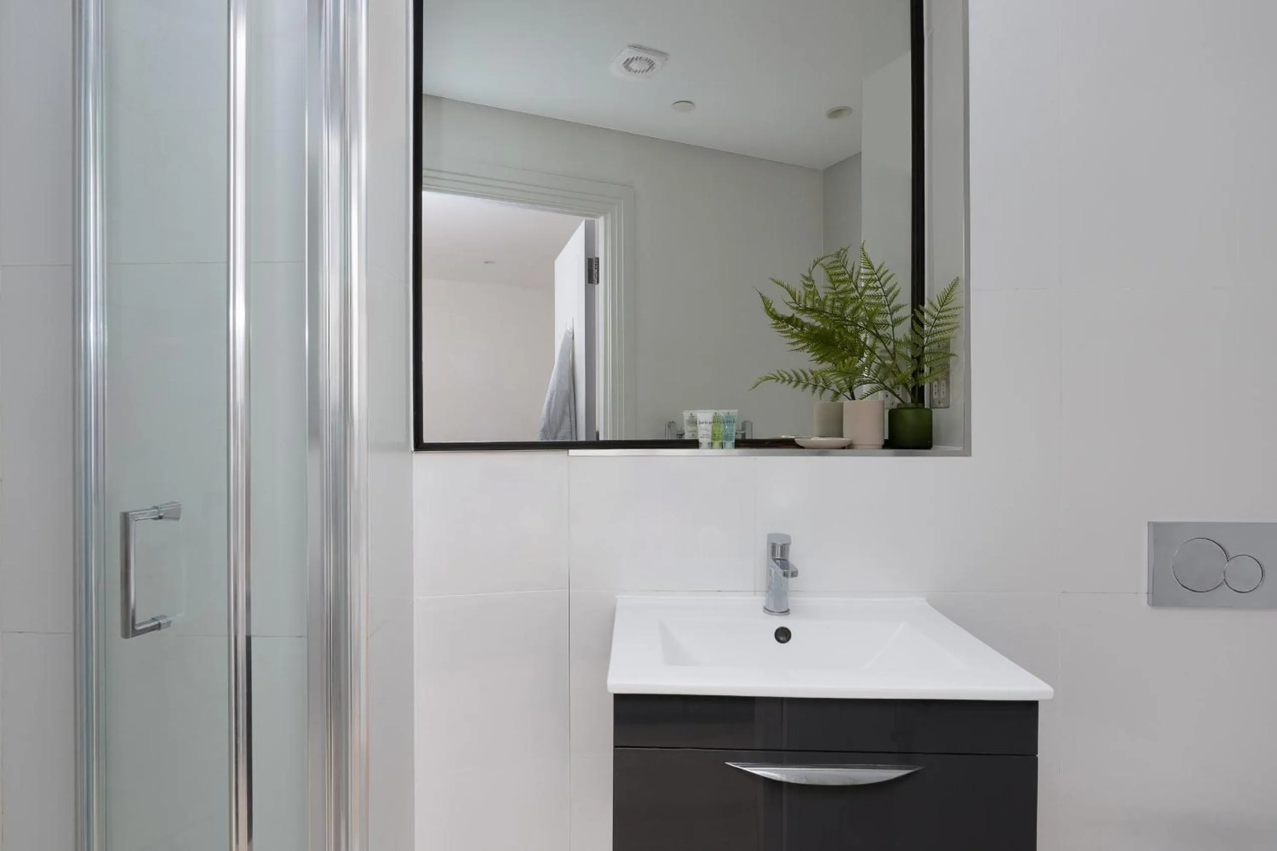 Bathroom in Oxford Circus Apartments by Calton Living