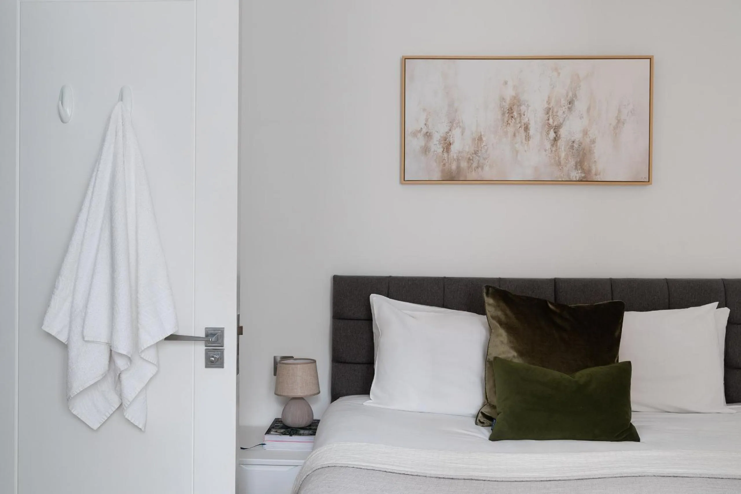 Bed in Oxford Circus Apartments by Calton Living