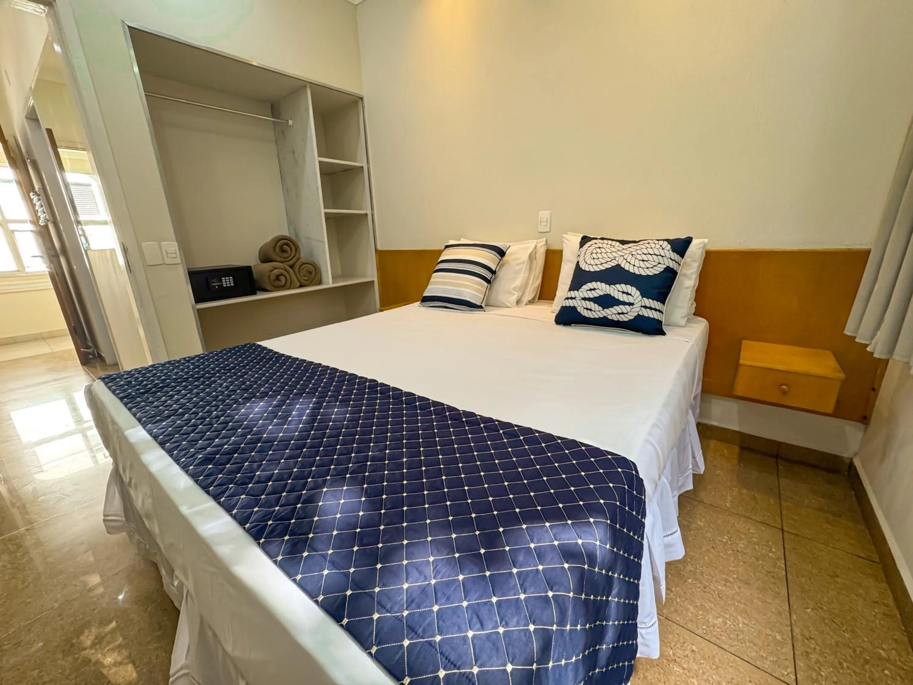 Bedroom, Bed in Hotel Nacional Inn Guarujá