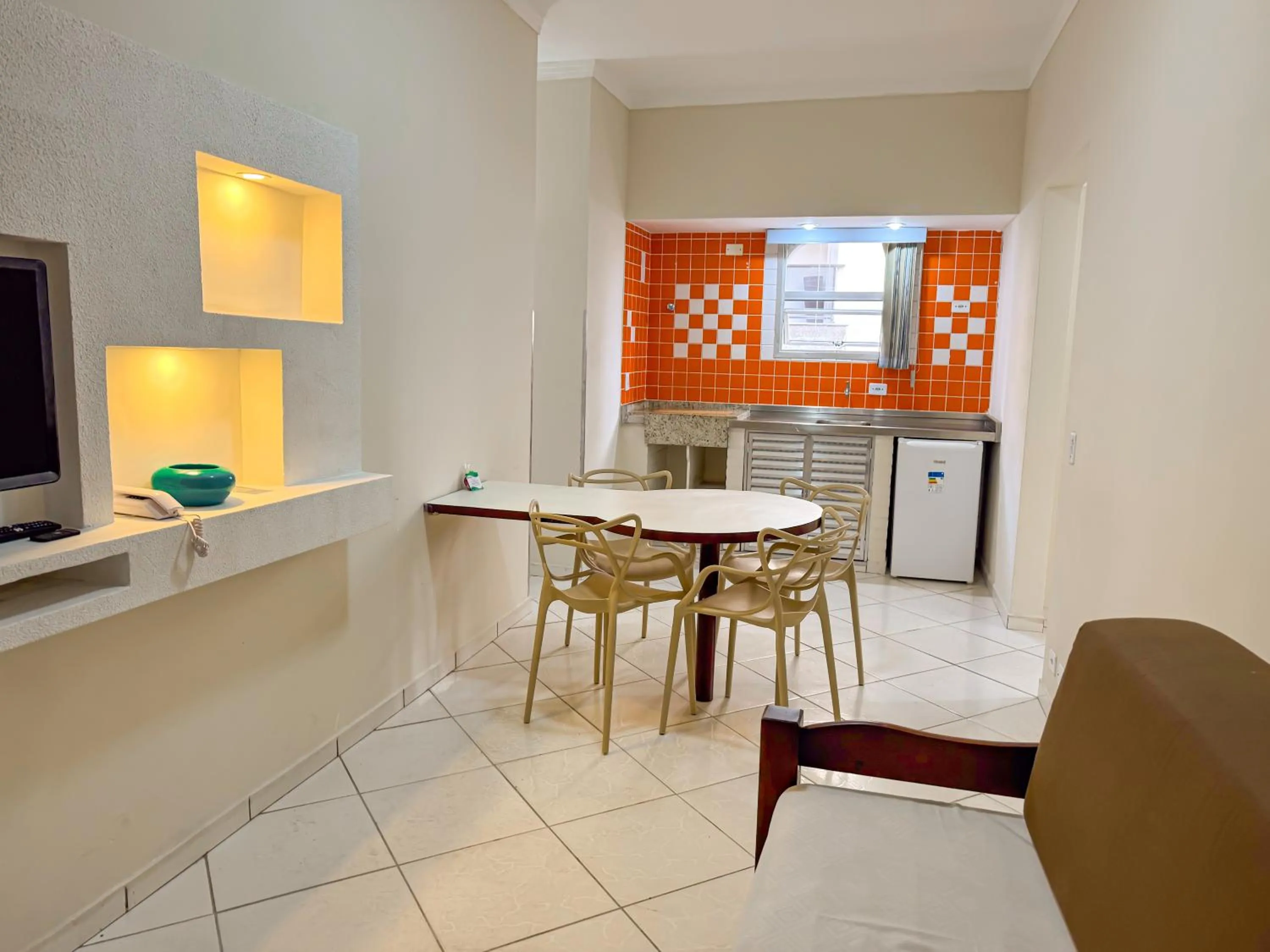 Seating area in Hotel Nacional Inn Guarujá