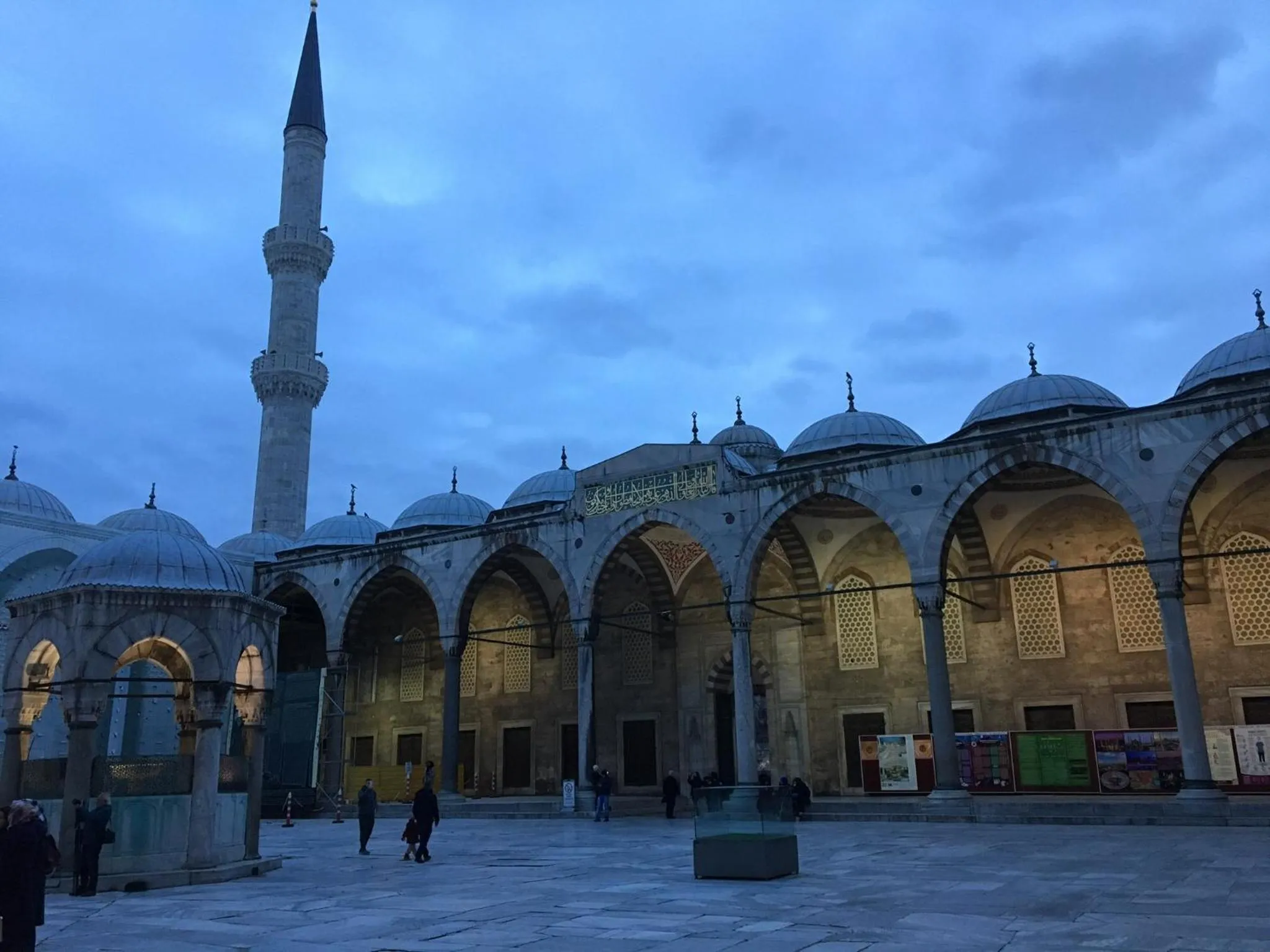 Area and facilities in Omega Inn