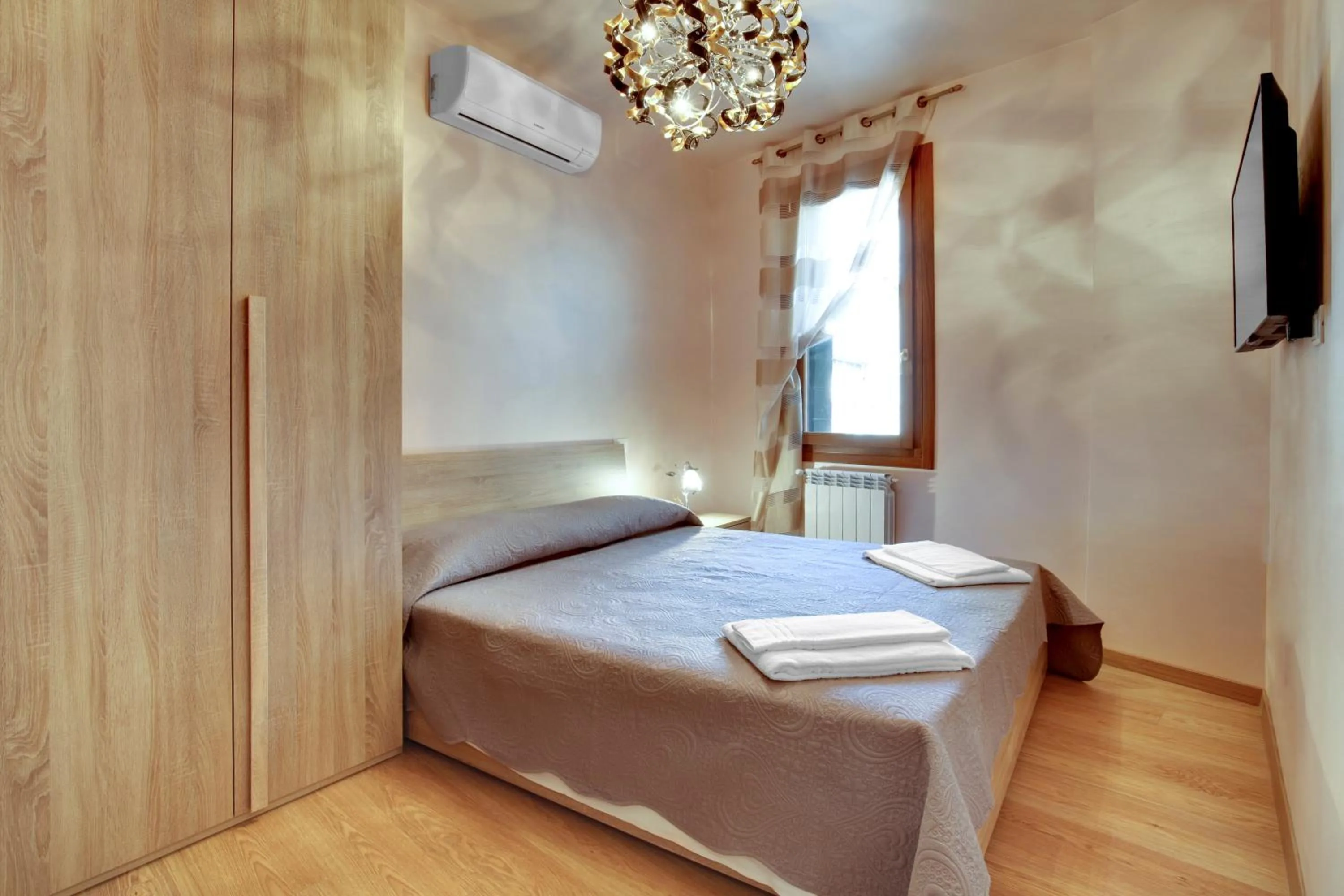 Photo of the whole room, Bed in Locanda Delle Acque