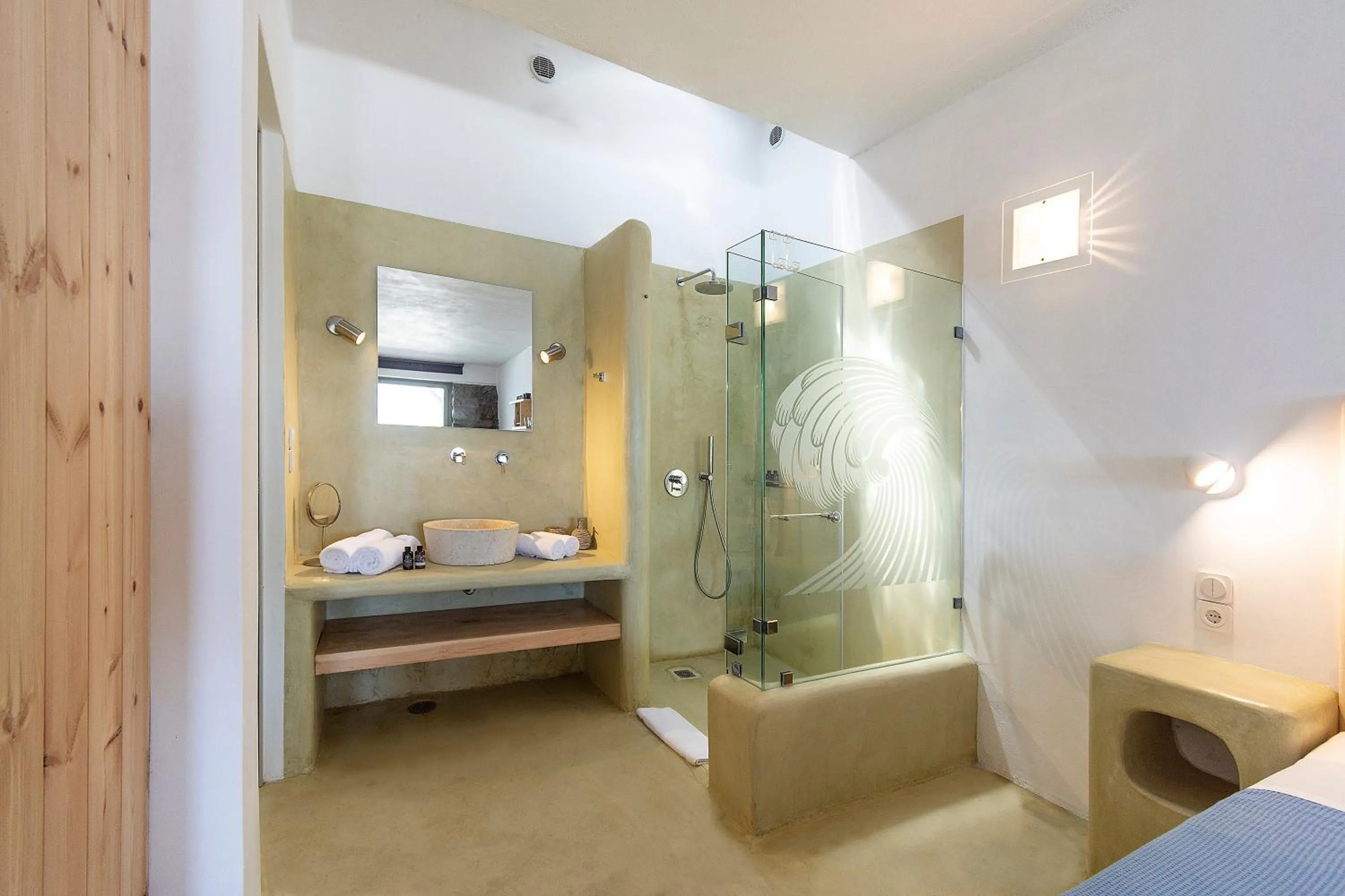 Bed in Mykonos Azure