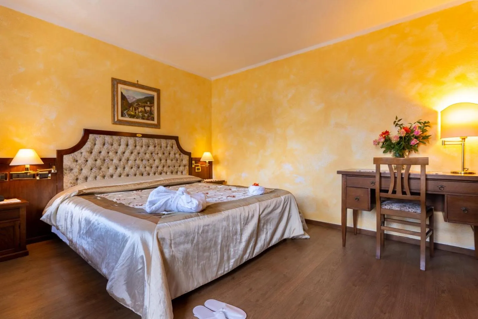 Bed in Hotel Des Alpes