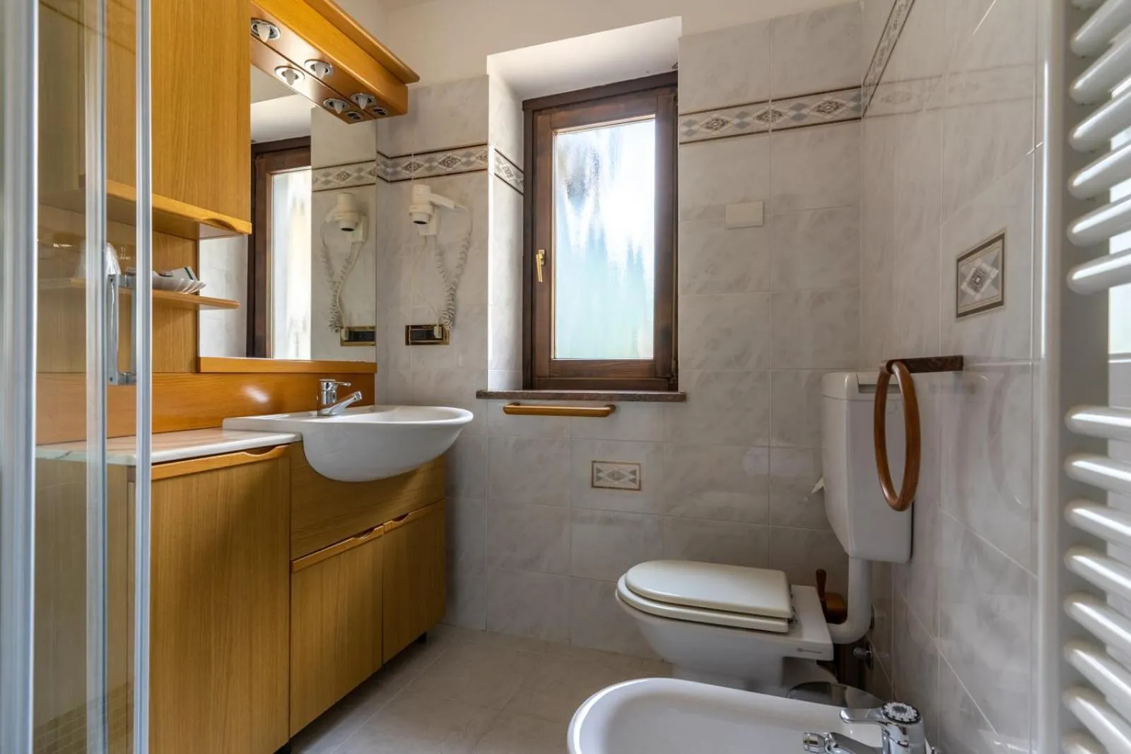 Bathroom in Hotel Des Alpes