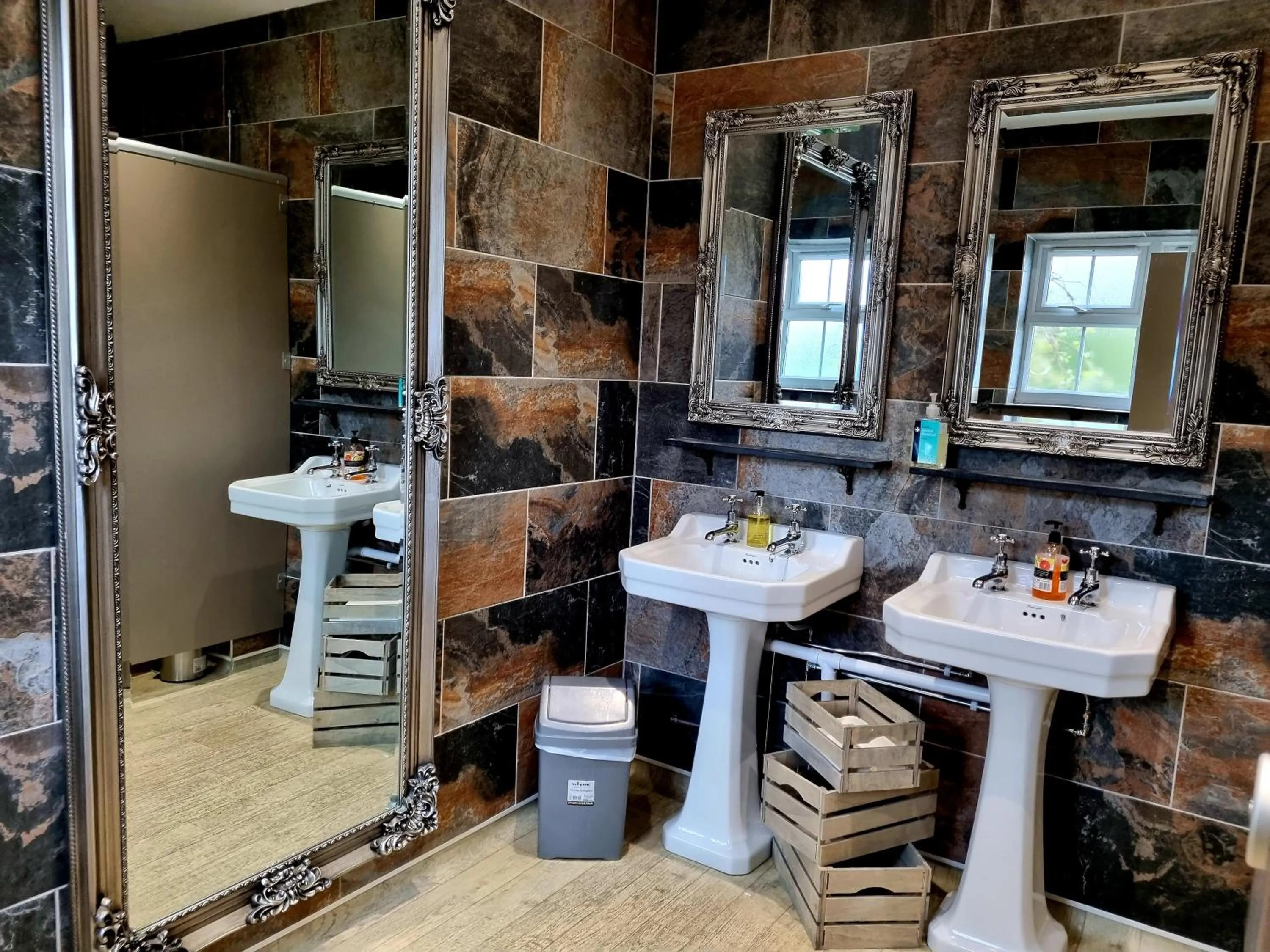 Bathroom in The Plough Inn