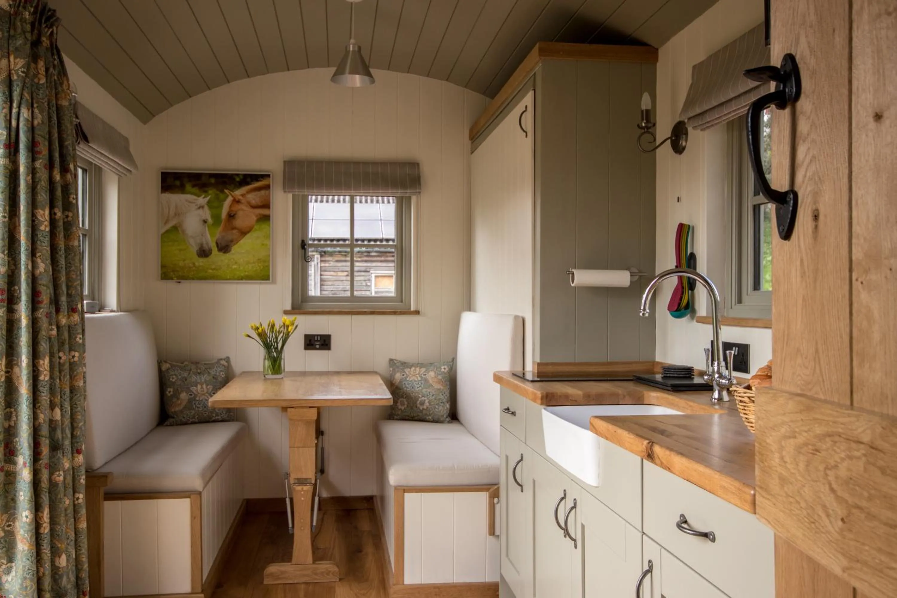 Luxury Shepherds Hut