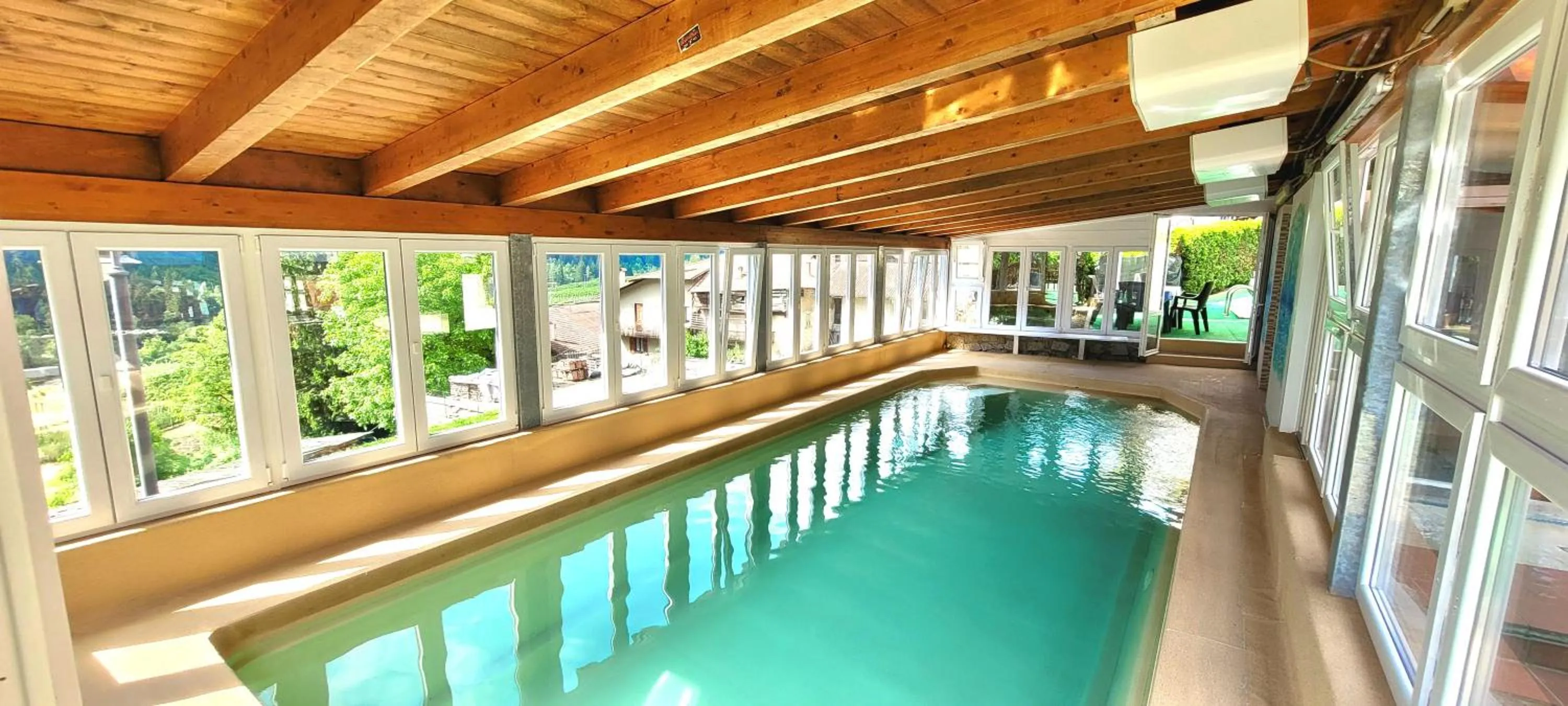 Swimming pool in Residence Al Pescatore