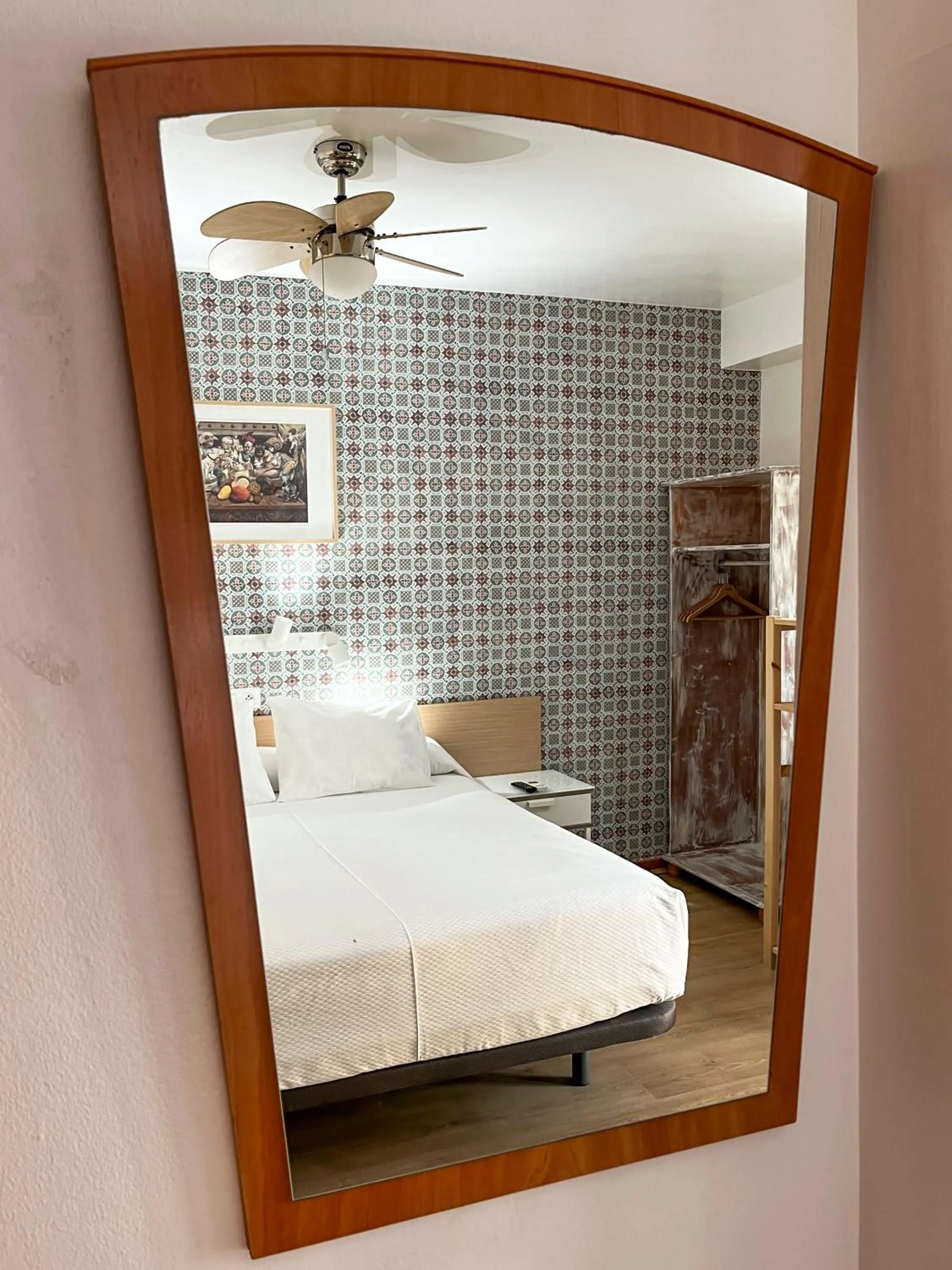 City view, Bed in Beatriz Charming Hostal