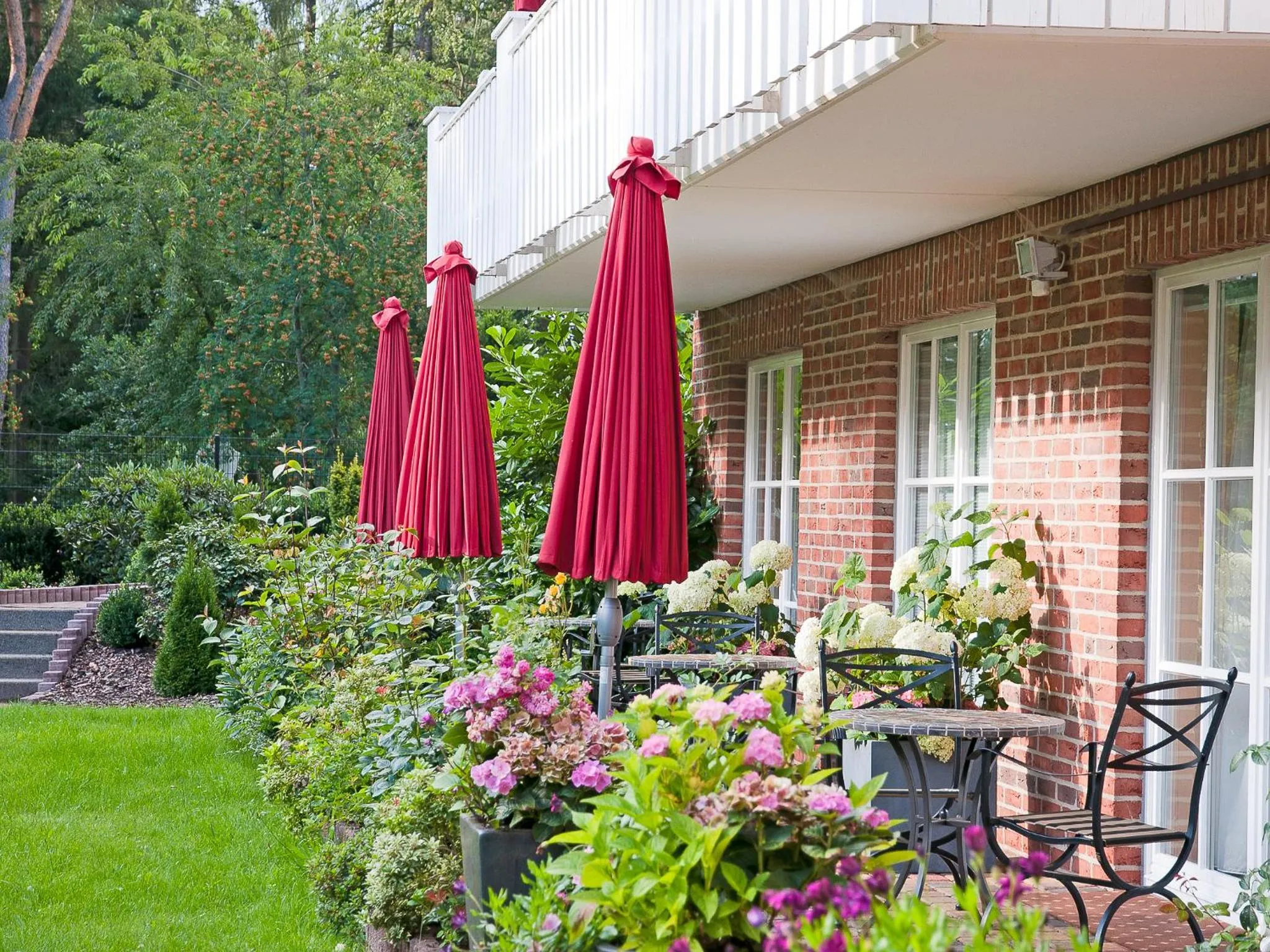 Facade/entrance in Amethyst Hotel Garni Lüneburg