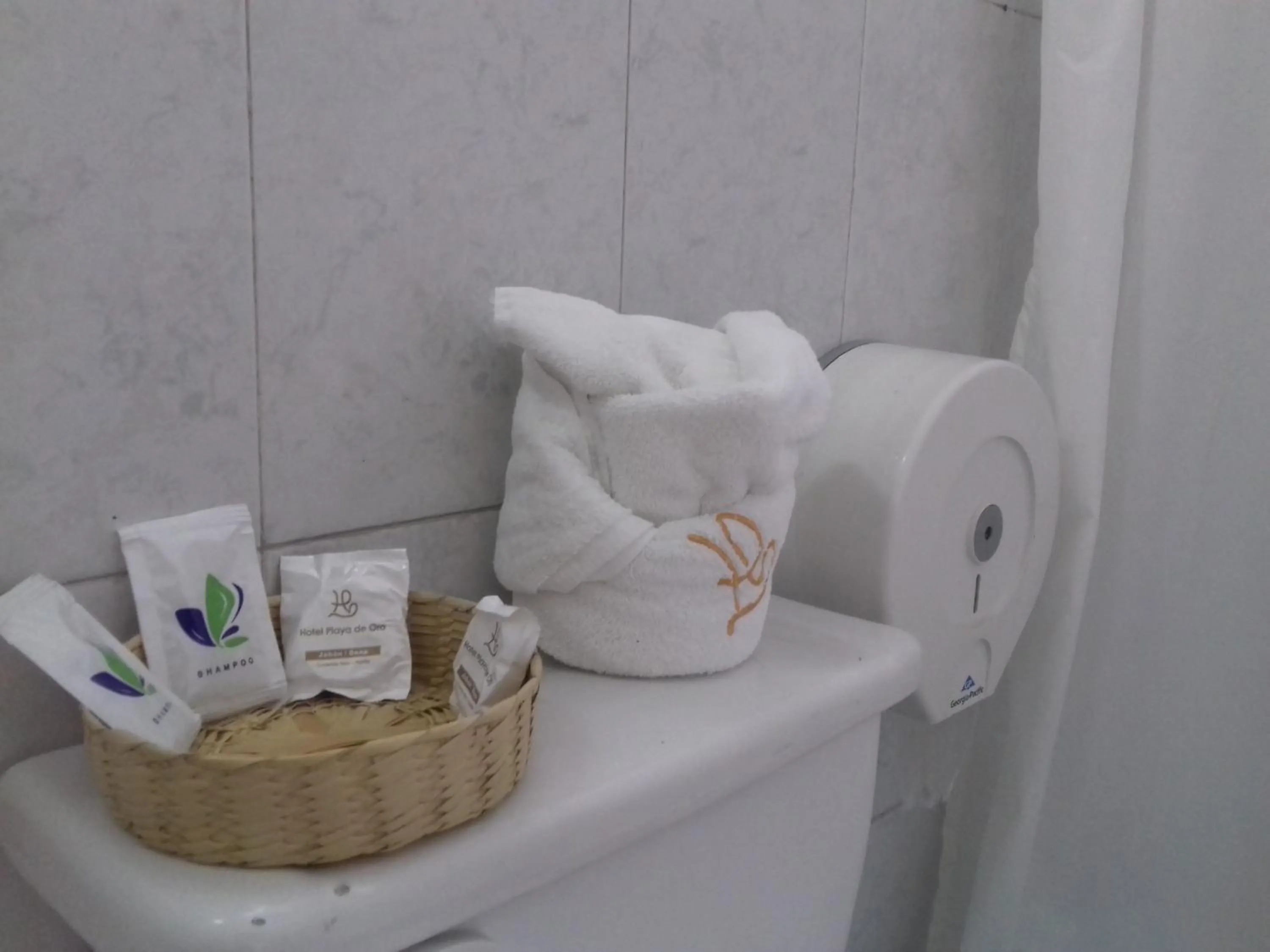 towels in Hotel Playa de Oro - Enfrente de WTC y Plazas Comerciales