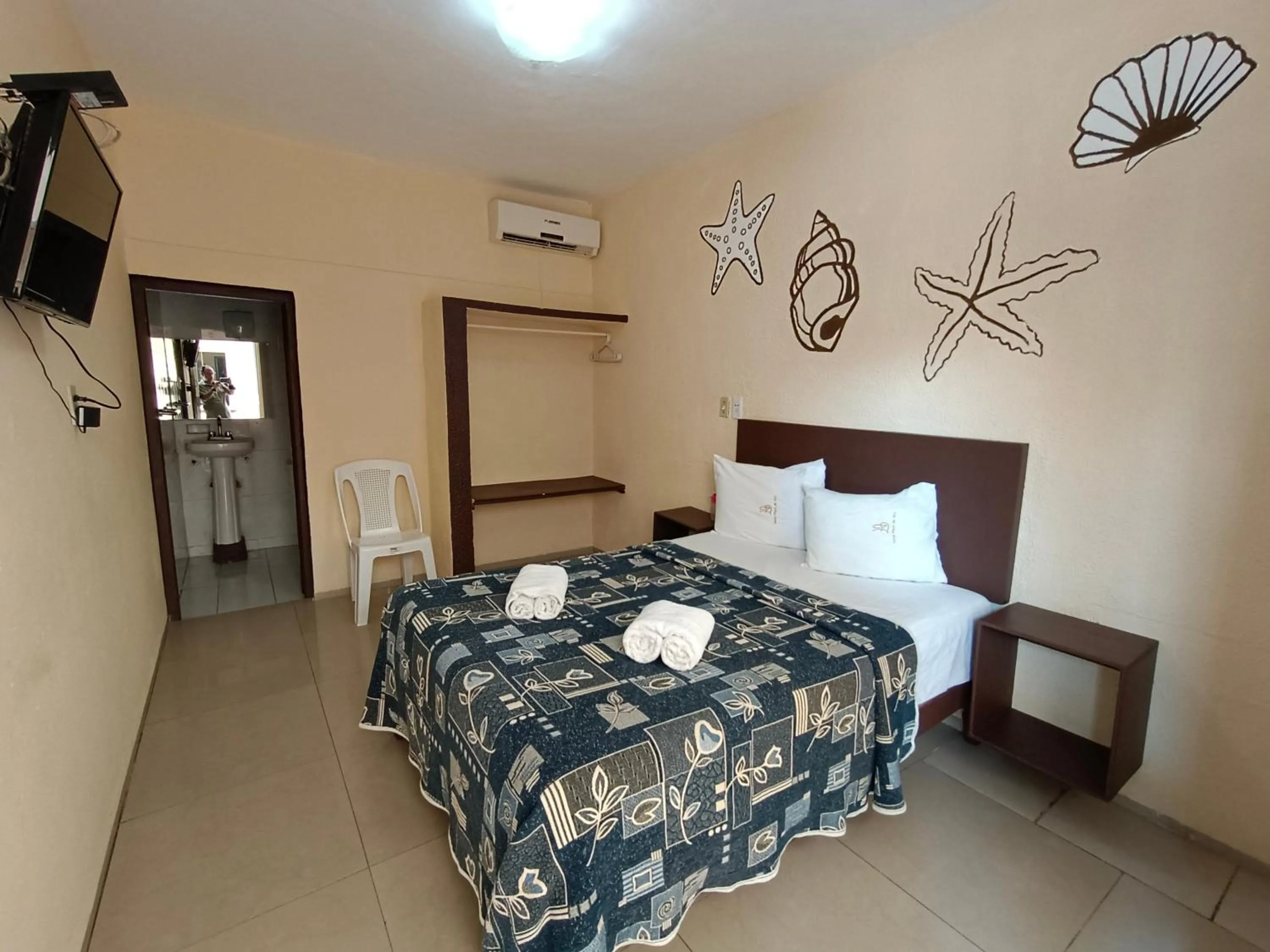 TV and multimedia, Bed in Hotel Playa de Oro - Enfrente de WTC y Plazas Comerciales