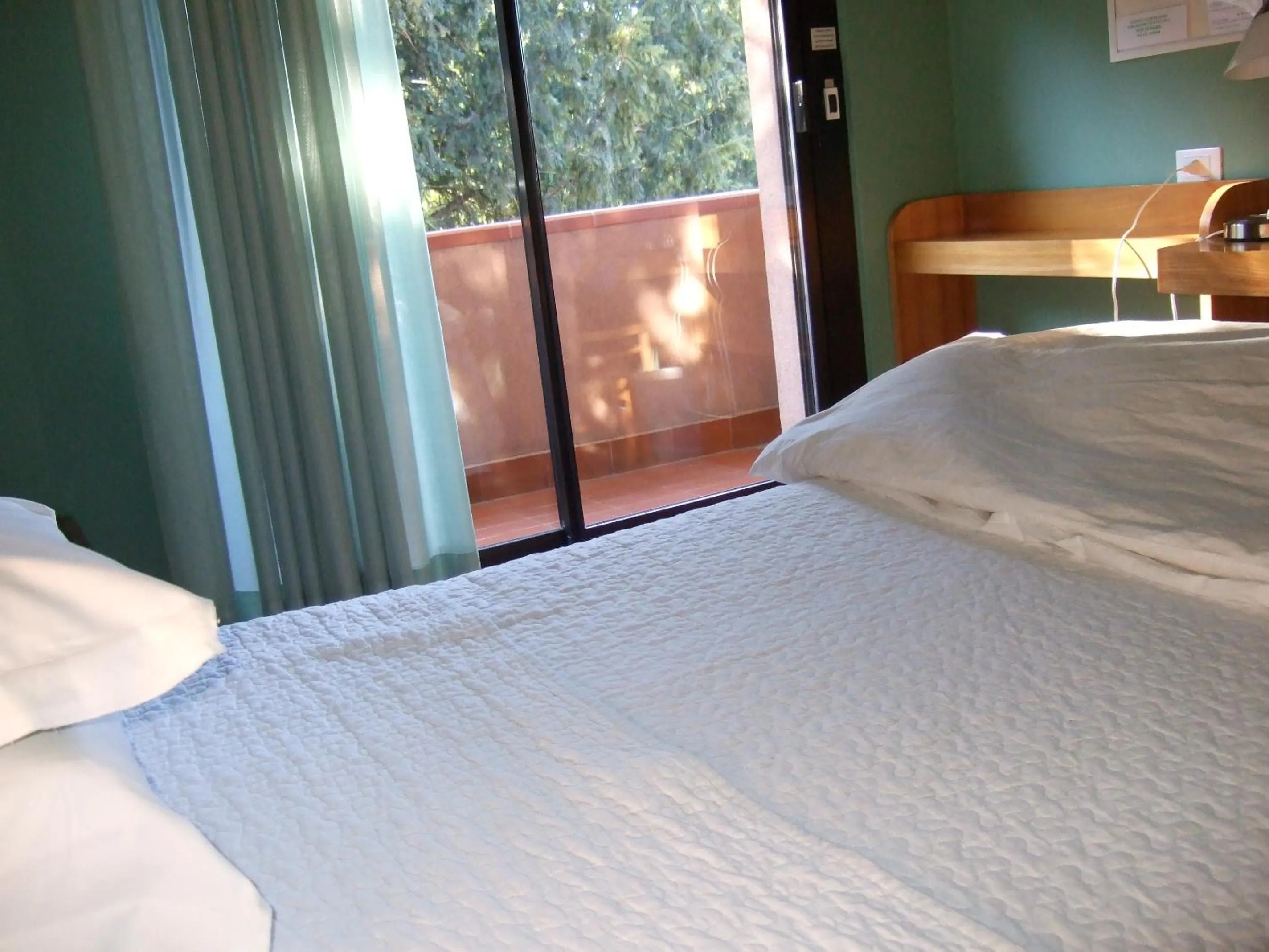 Bed in Hotel Canturio