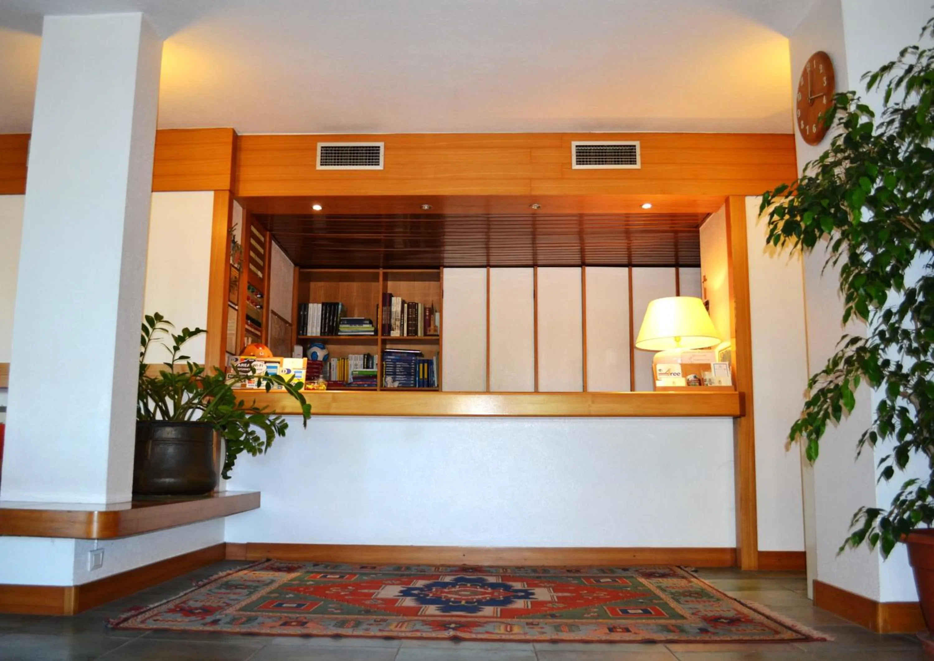 Lobby or reception in Hotel Canturio