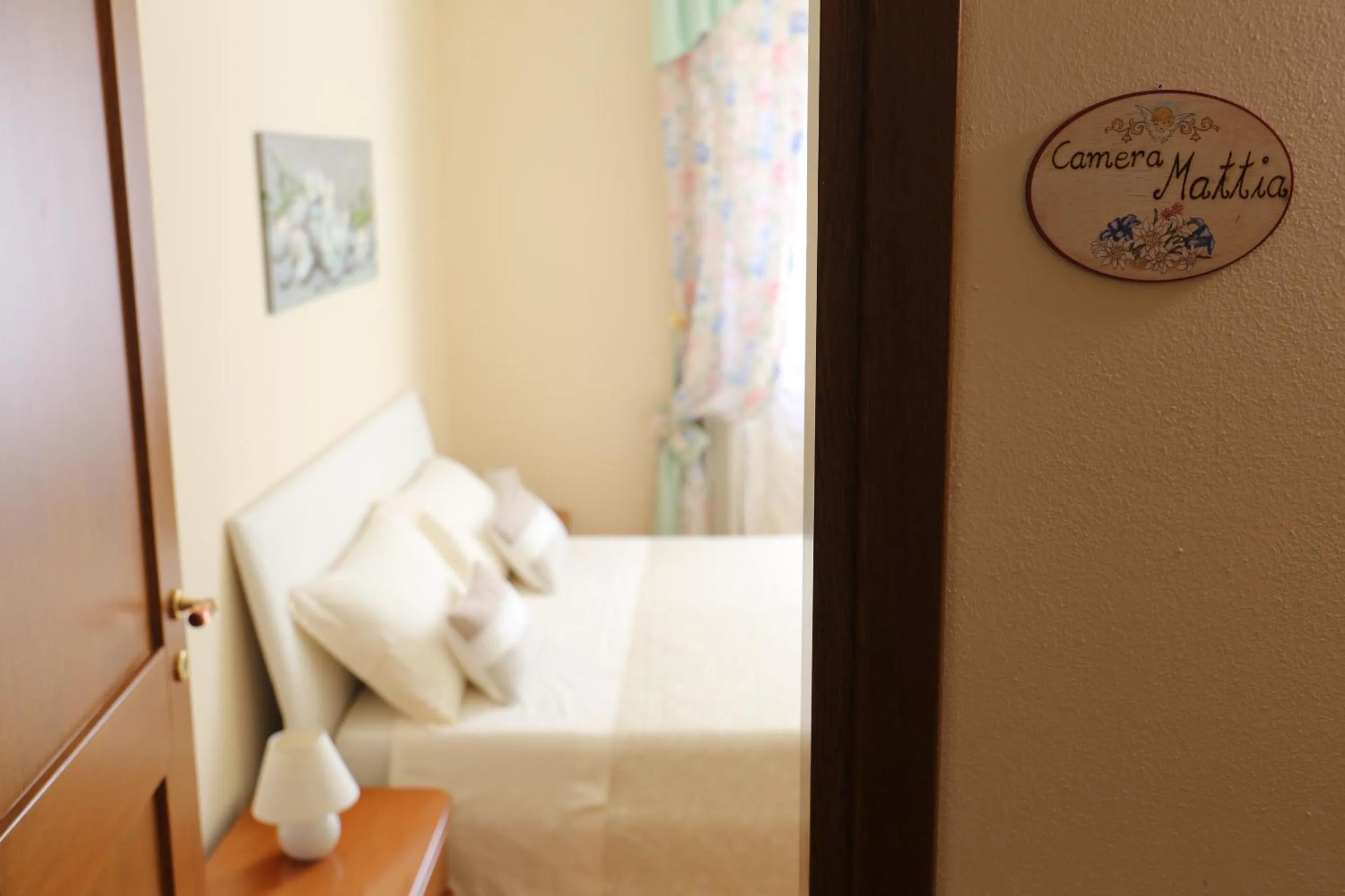Decorative detail, Bed in La Casa di Pimpi