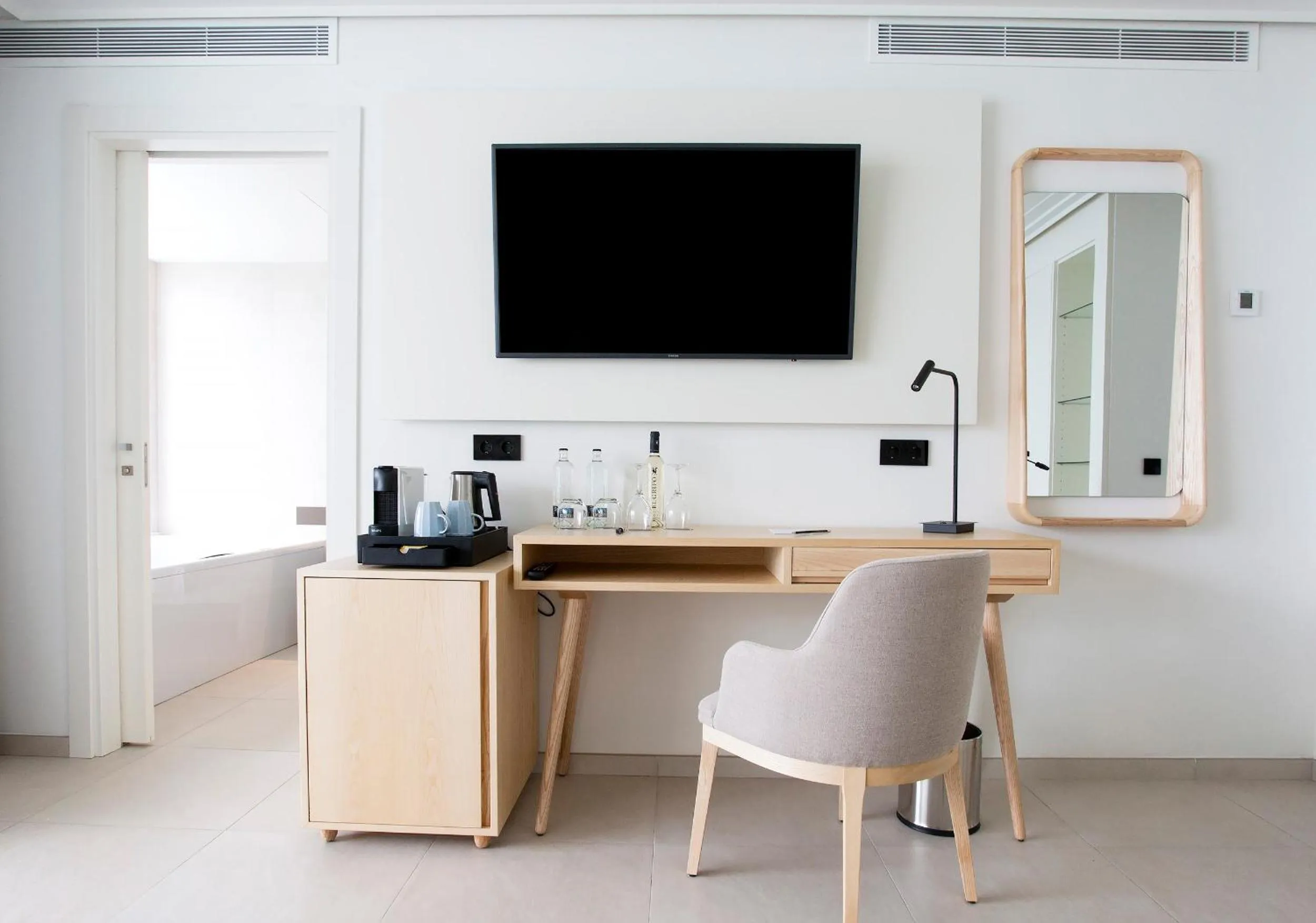 Bathroom in Hotel Lava Beach