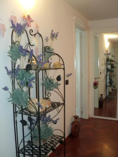 Decorative detail in Casa Mariannina