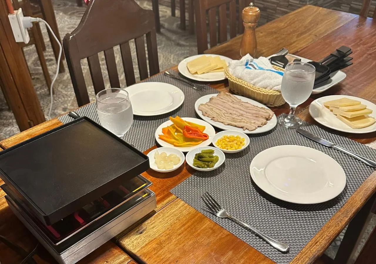 Food and drinks in Hotel Oasis Port Barton