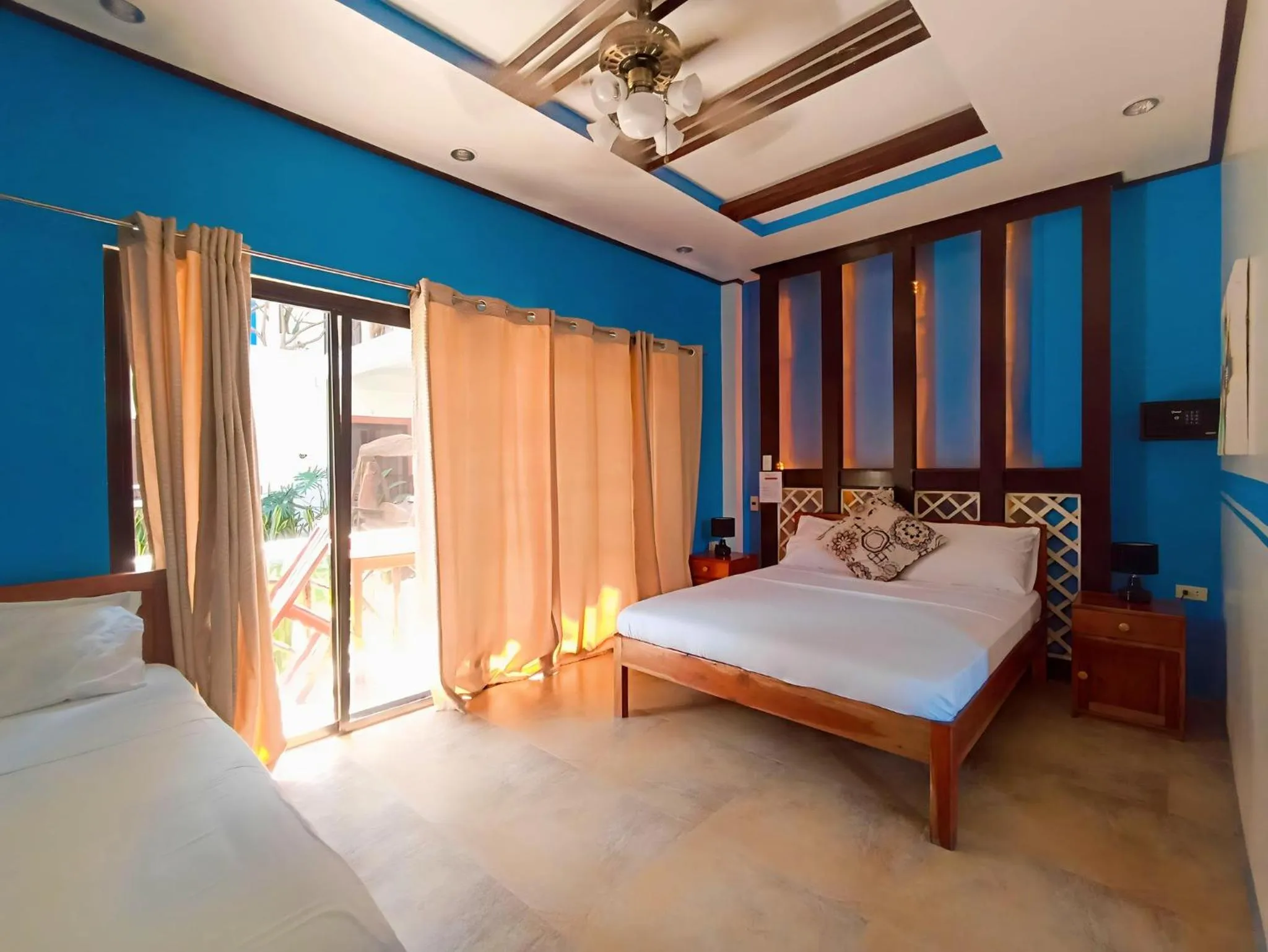 Bedroom, Bed in Hotel Oasis Port Barton