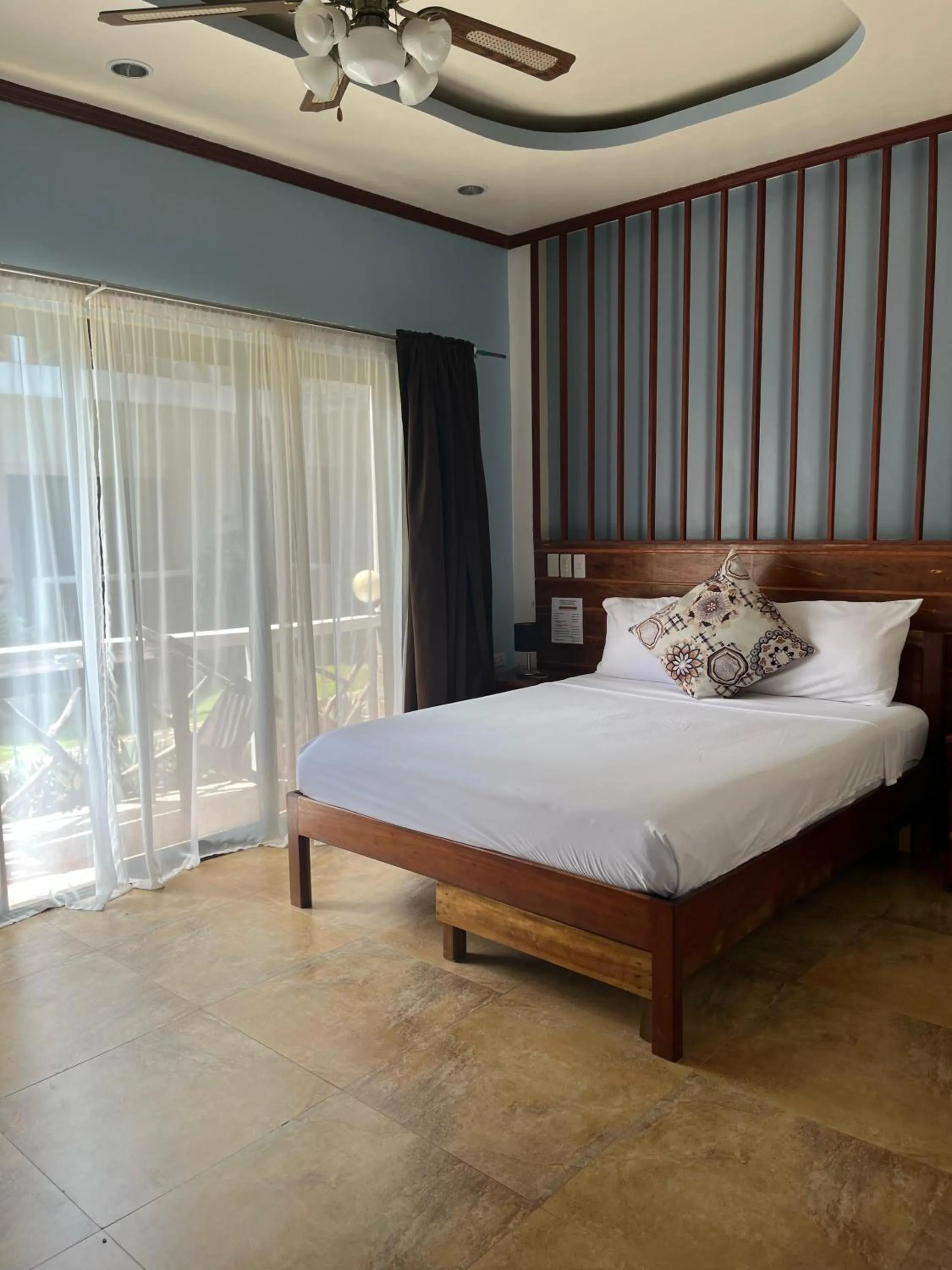 Bed in Hotel Oasis Port Barton