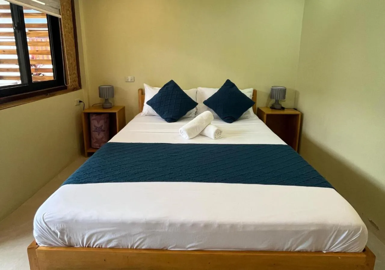 Bedroom, Bed in Hotel Oasis Port Barton