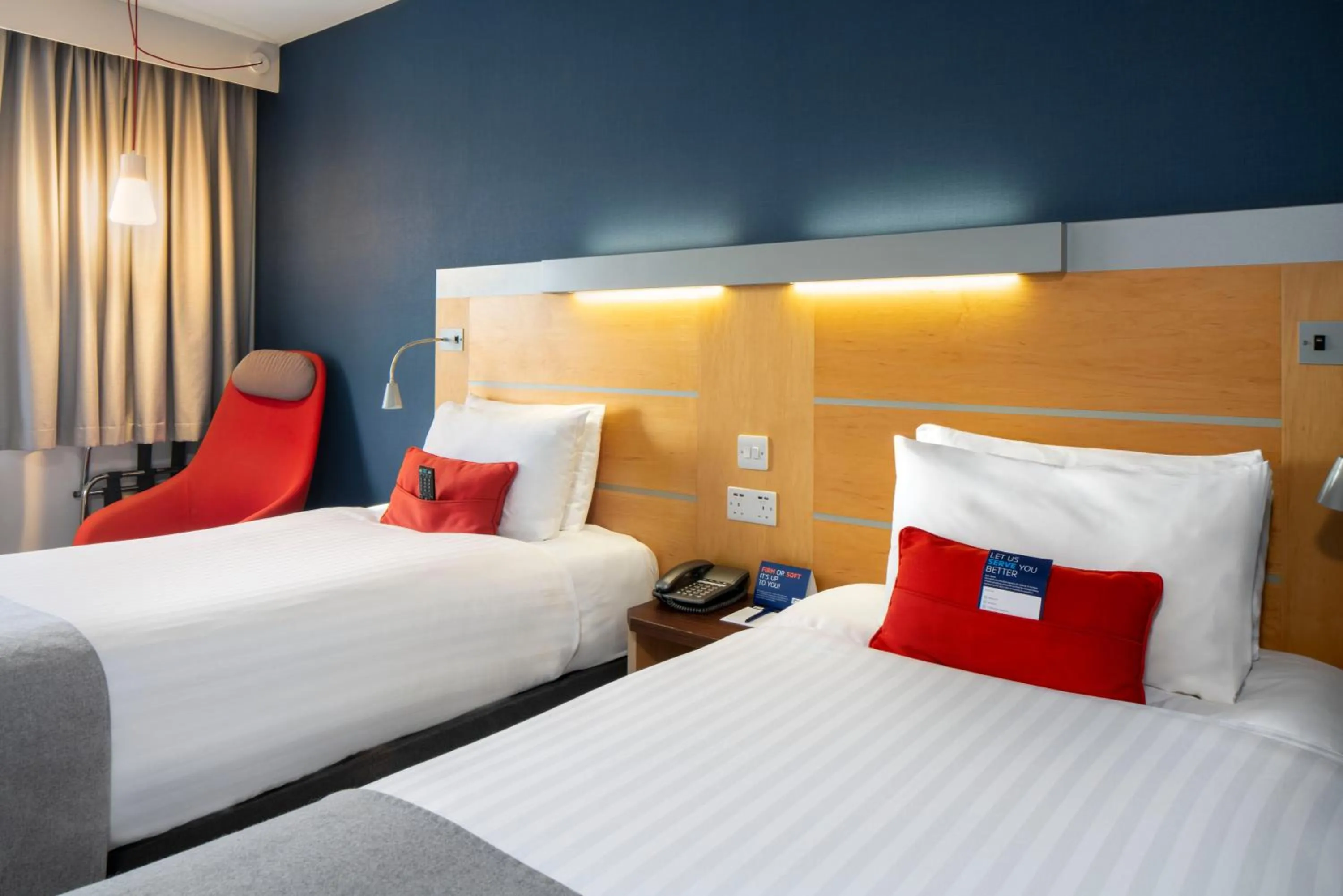 Bedroom, Bed in Holiday Inn Express Antrim by IHG