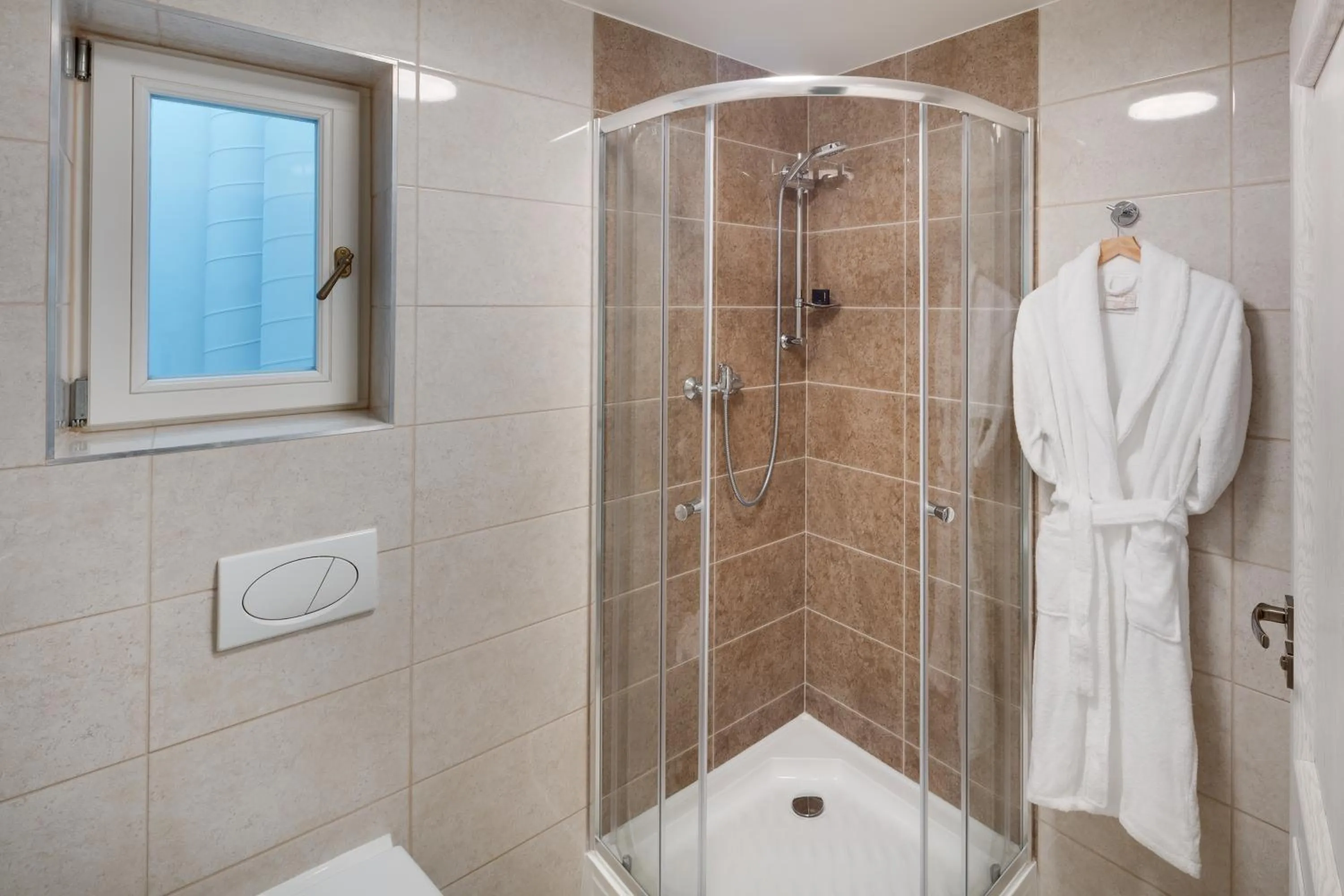 Shower in Louren Apartments
