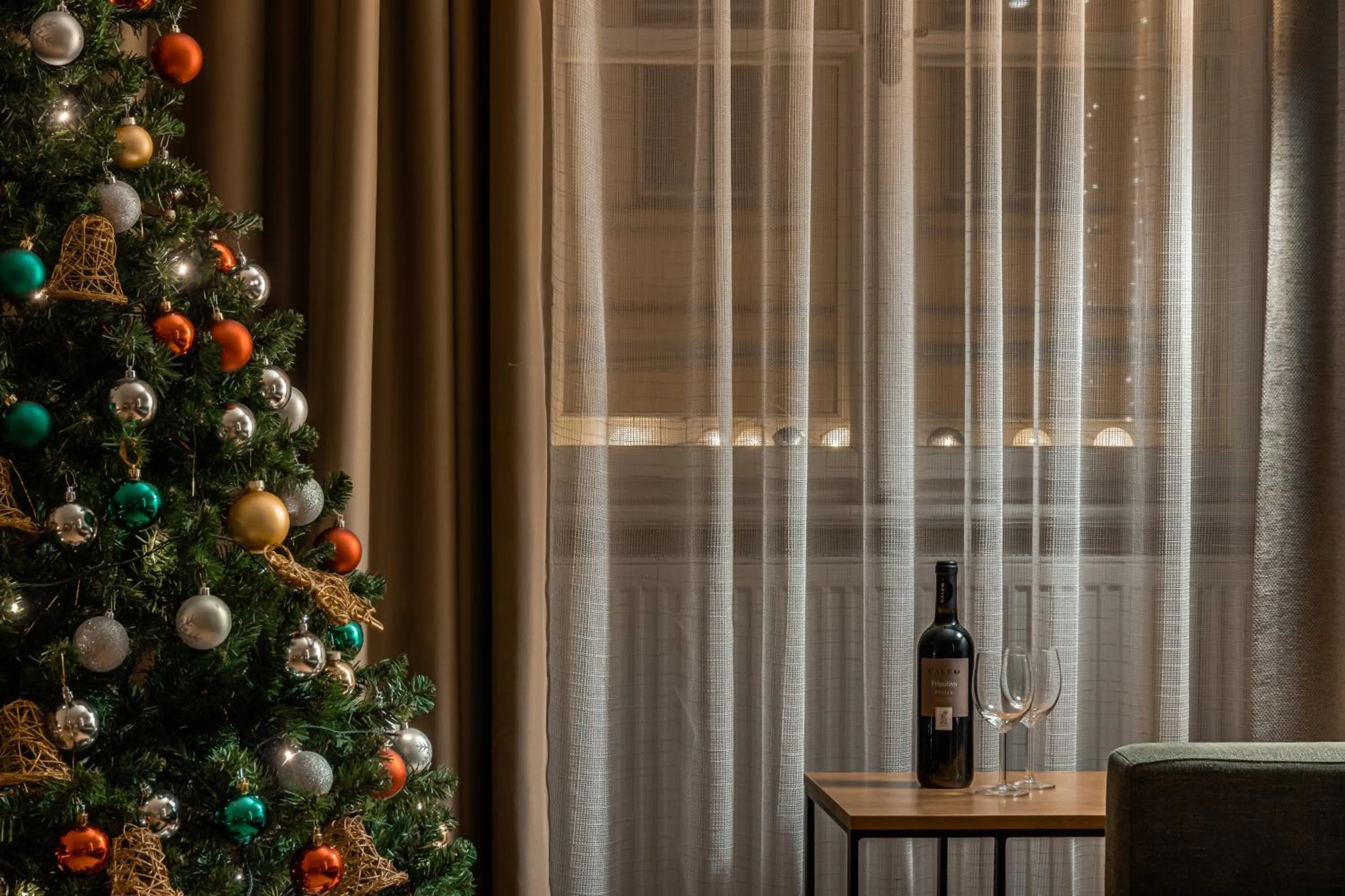 Alcoholic drinks in Louren Apartments