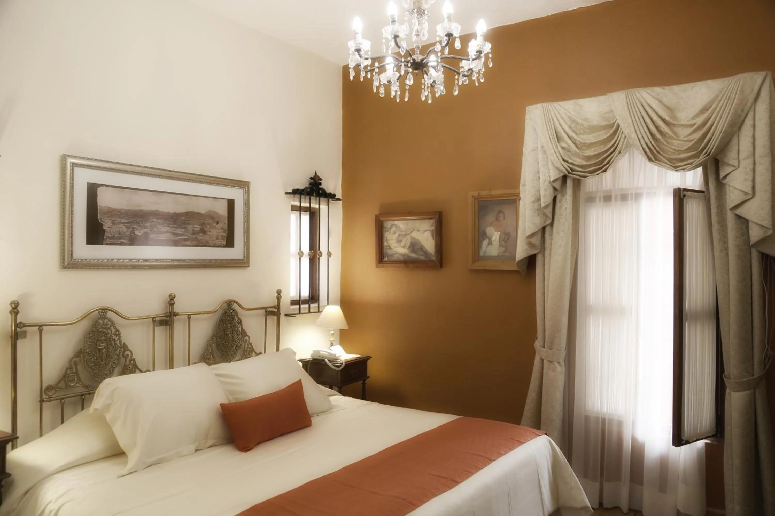 Decorative detail, Bed in El Meson de los Poetas