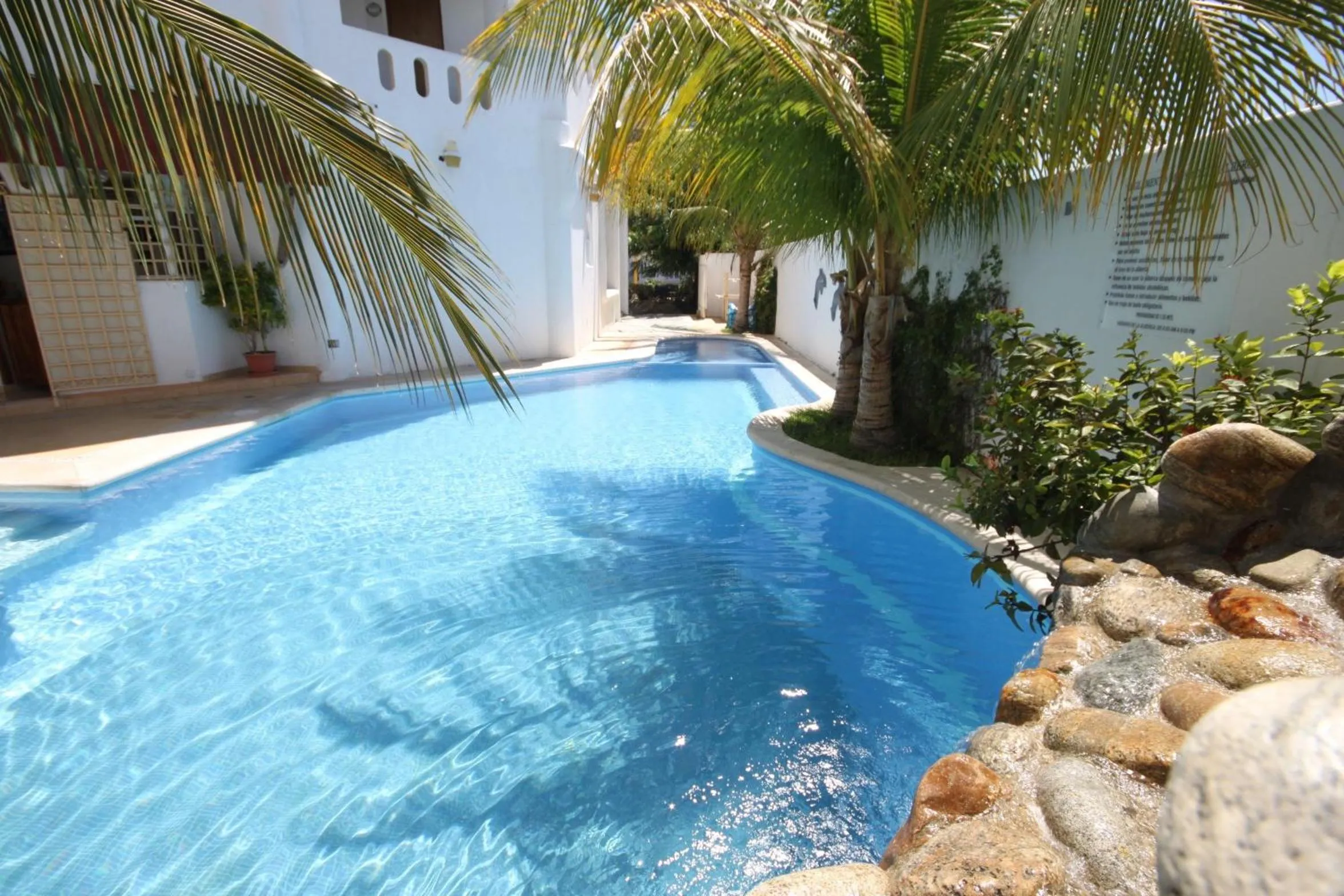 Swimming pool in Hotel Bahia Huatulco